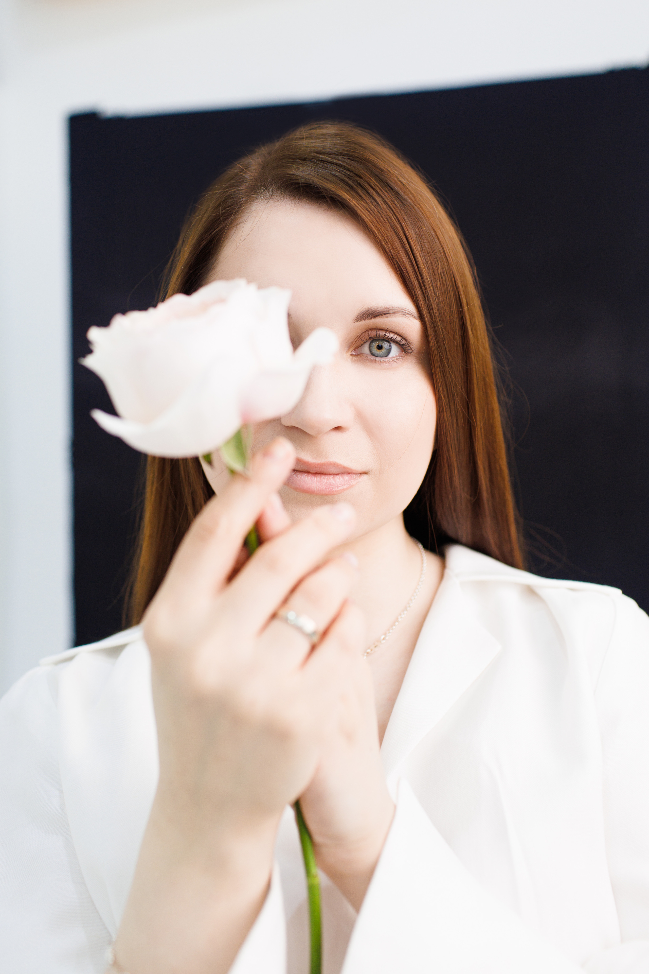 Контент в студии и клиники для косметического бренда Unite. Портретный и свадебный фотограф в Белгороде Глухова Кристина