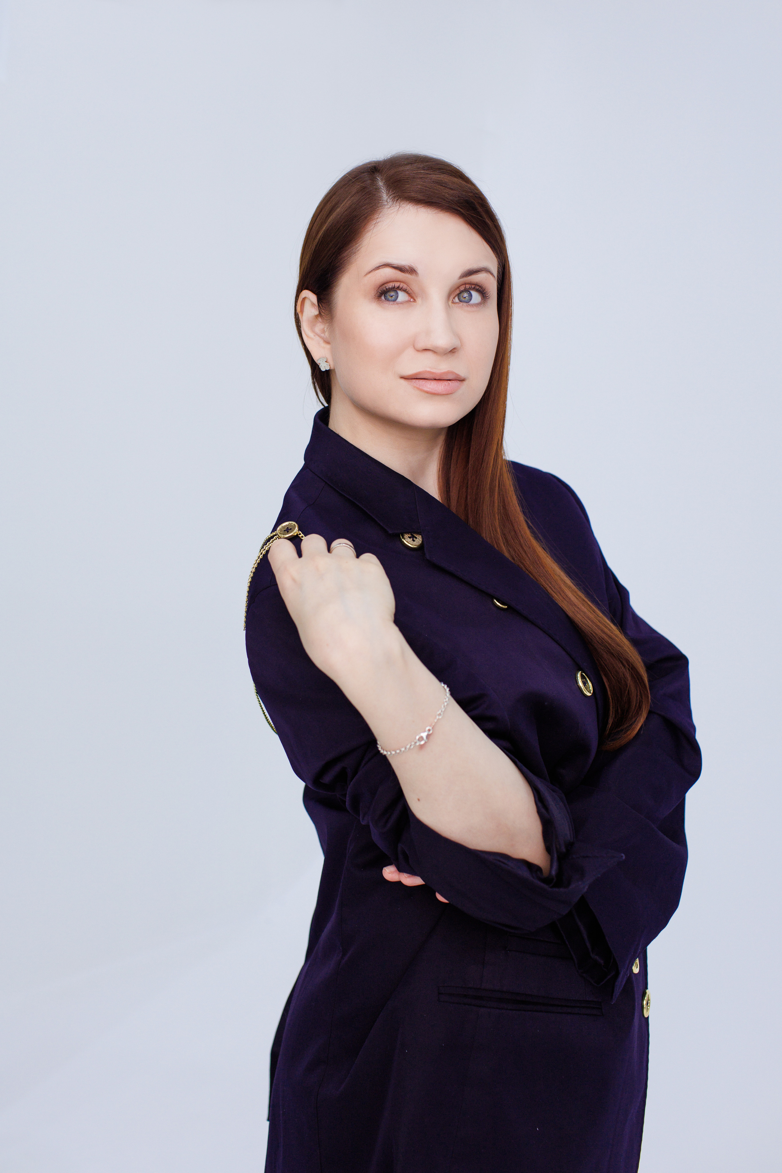 Контент в студии и клиники для косметического бренда Unite. Портретный и свадебный фотограф в Белгороде Глухова Кристина