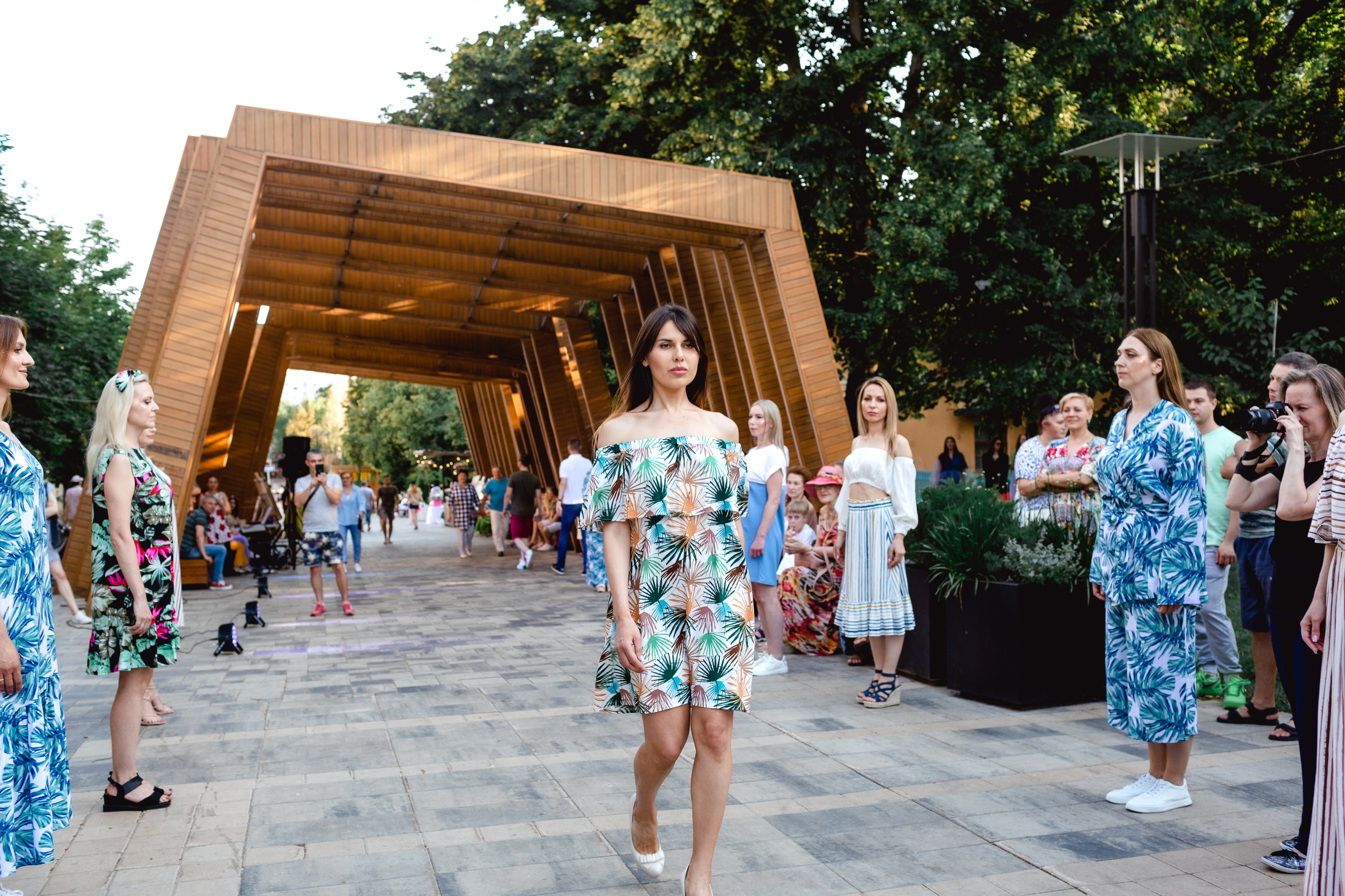 TINA FASHION SHOW Арбат. Портретный и свадебный фотограф в Белгороде Глухова Кристина