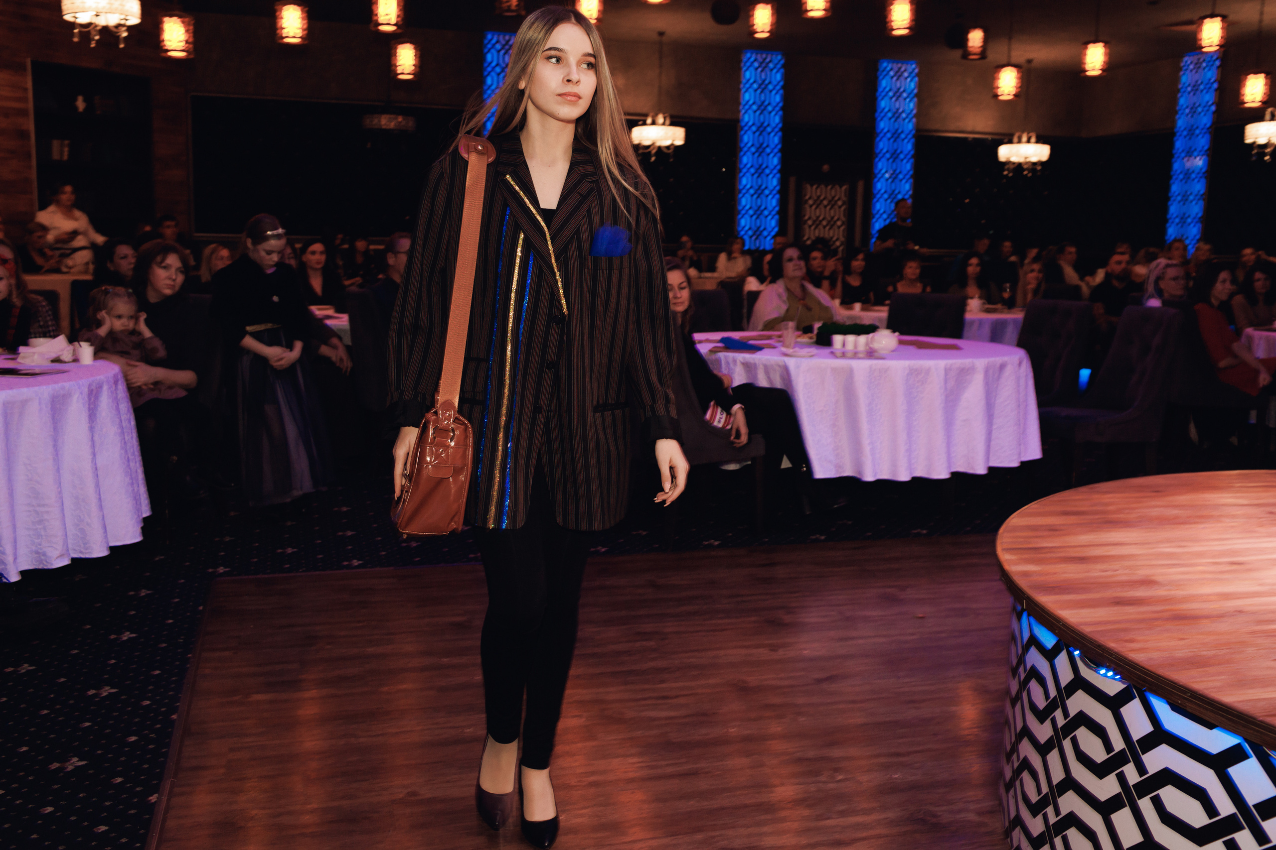 TINA FASHION SHOW декабрь. Портретный и свадебный фотограф в Белгороде Глухова Кристина