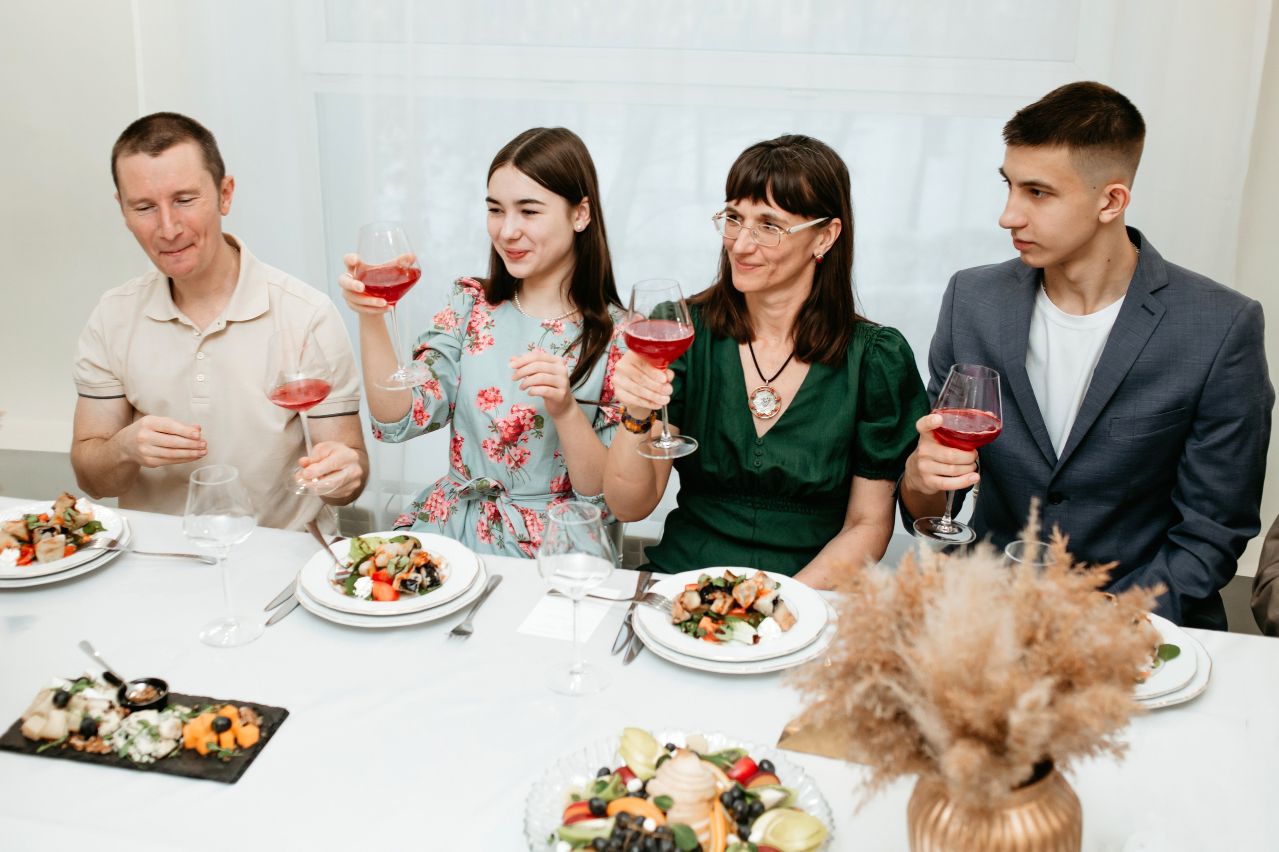Свадебный банкет Анна и Дмитрия. Фотограф в Челябинске Ополихина Анна