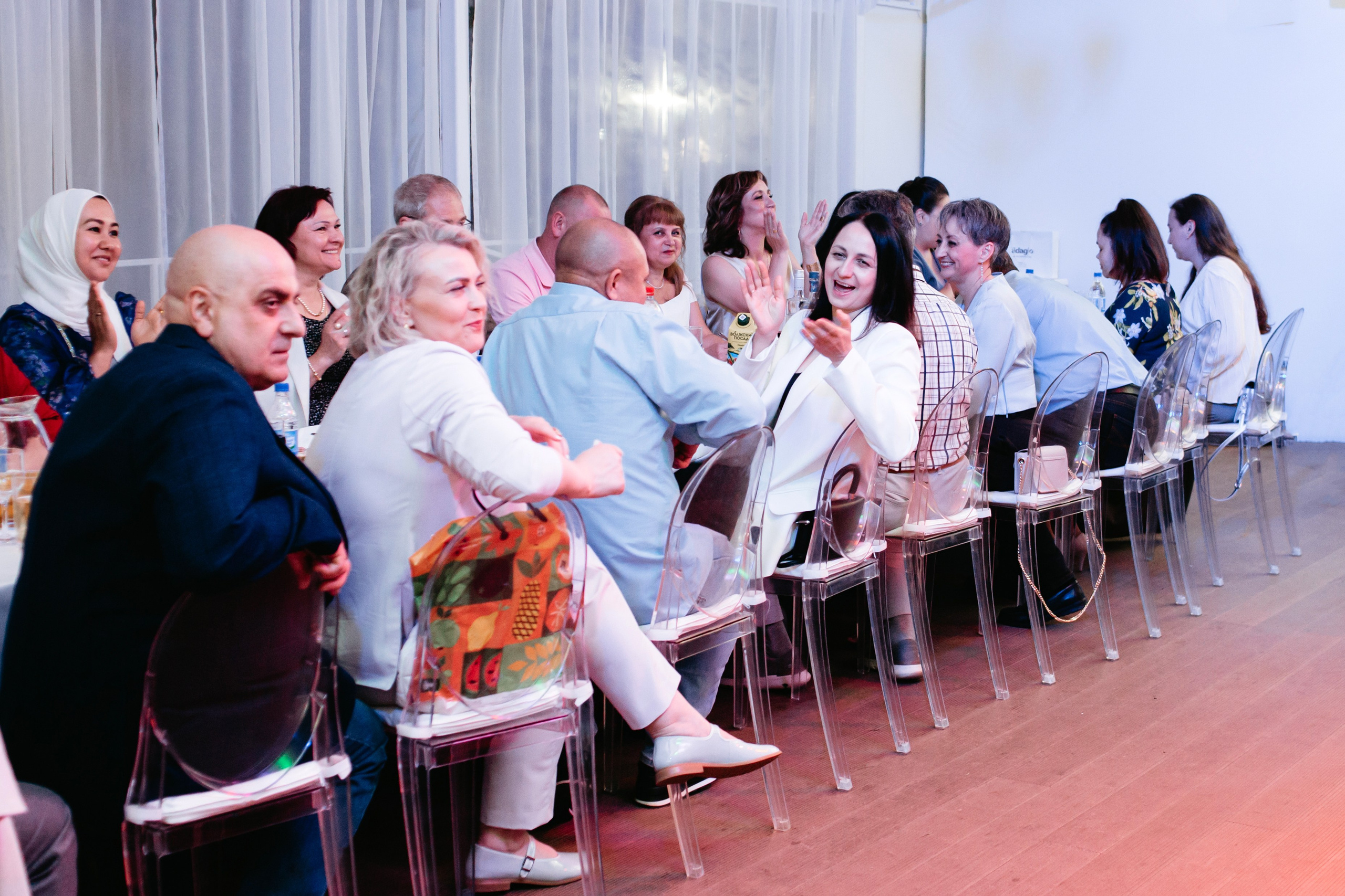 Выпускной 2025 (41 школа) 11 класс. Фотограф в Челябинске Ополихина Анна