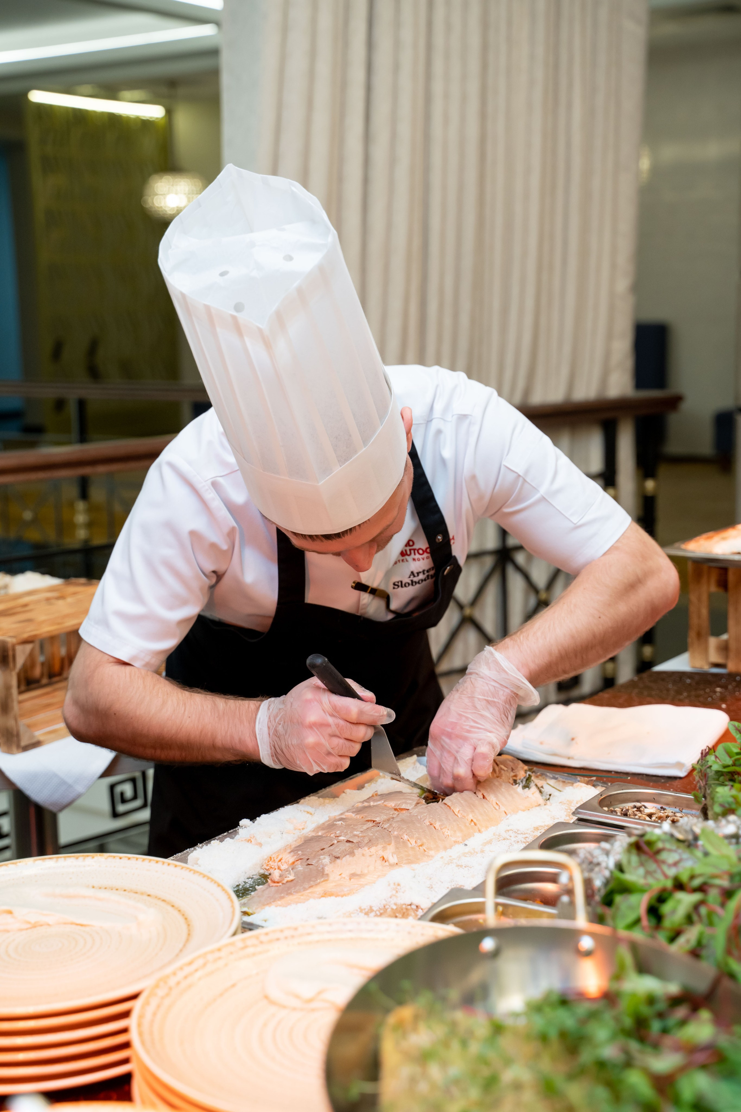 Битва Шефов в ресторане «Мед». Главная