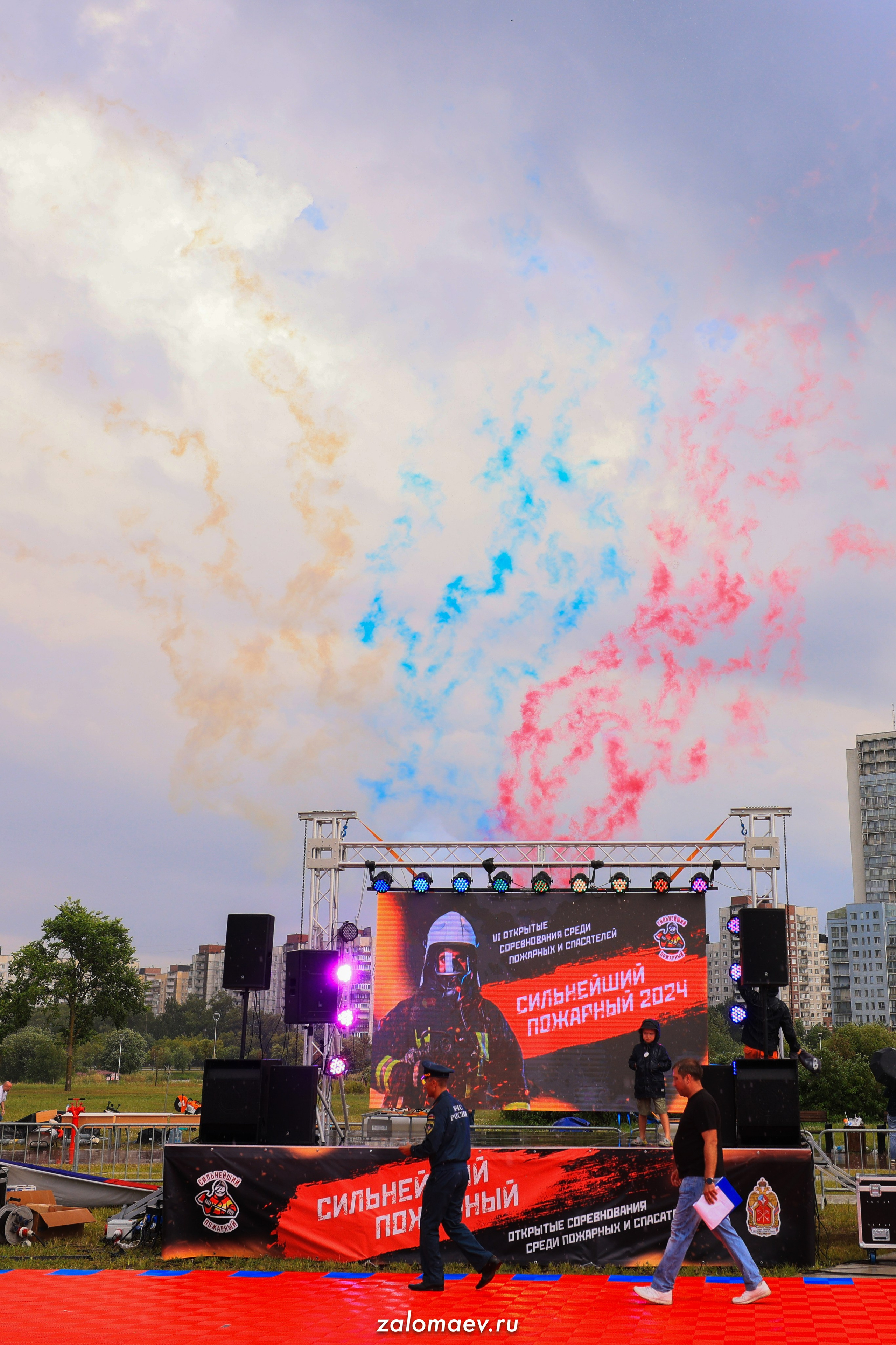 Сильнейший пожарный. Фотограф Александр Заломаев