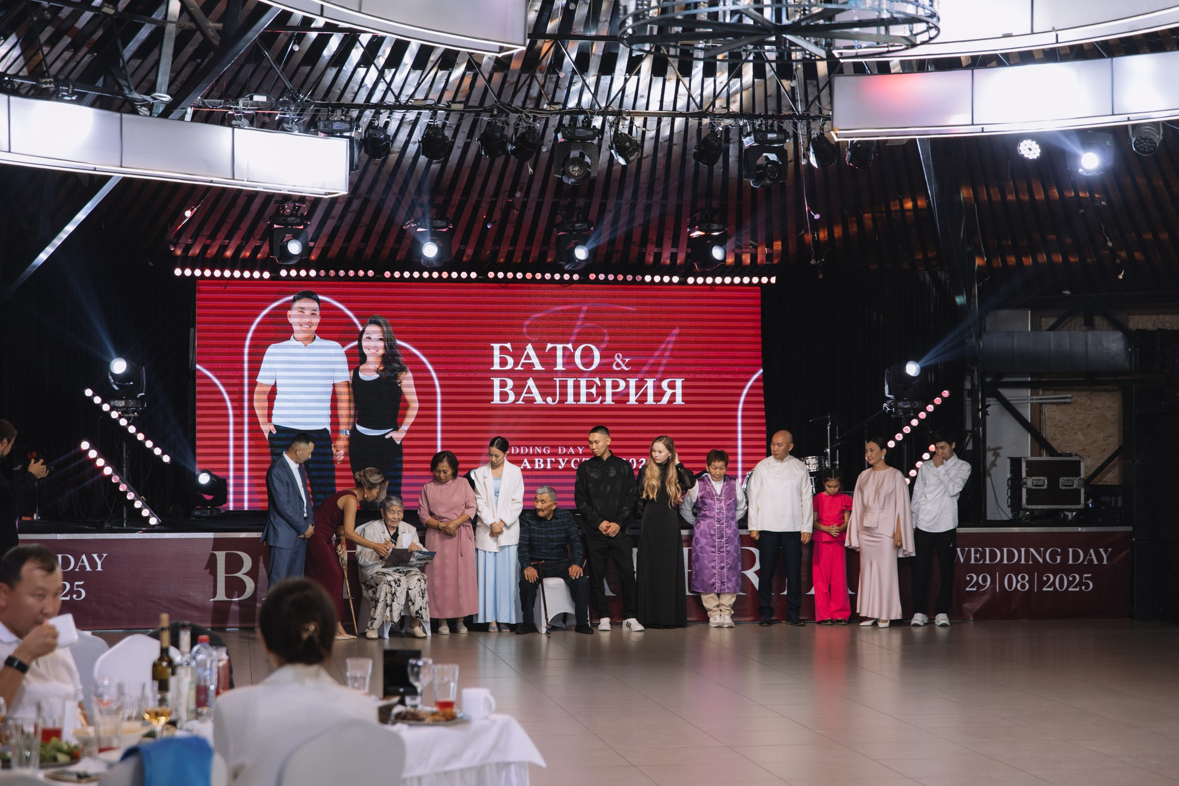 Бато и Валерия. Фотограф Улан-Удэ