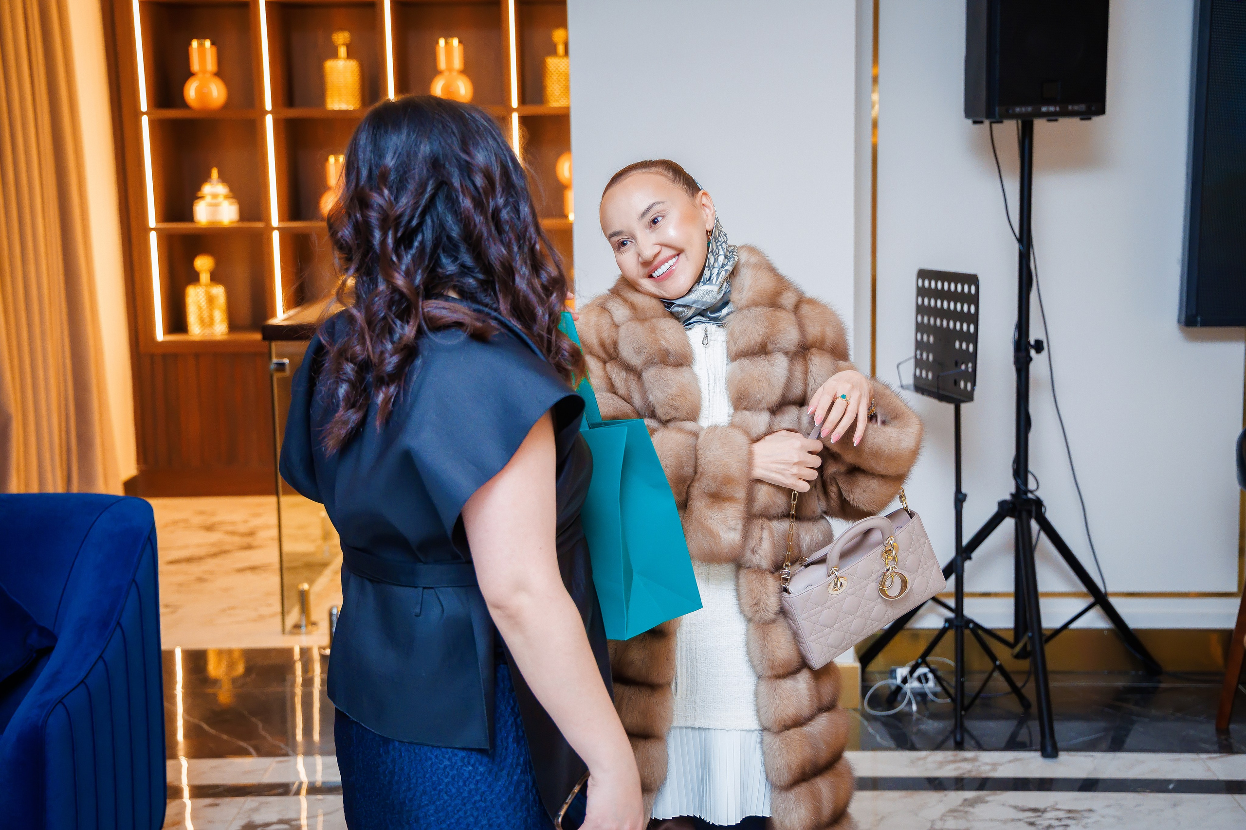 Мероприятие в заведении. Семейный и Свадебный фотограф в Астане Александр Астапов