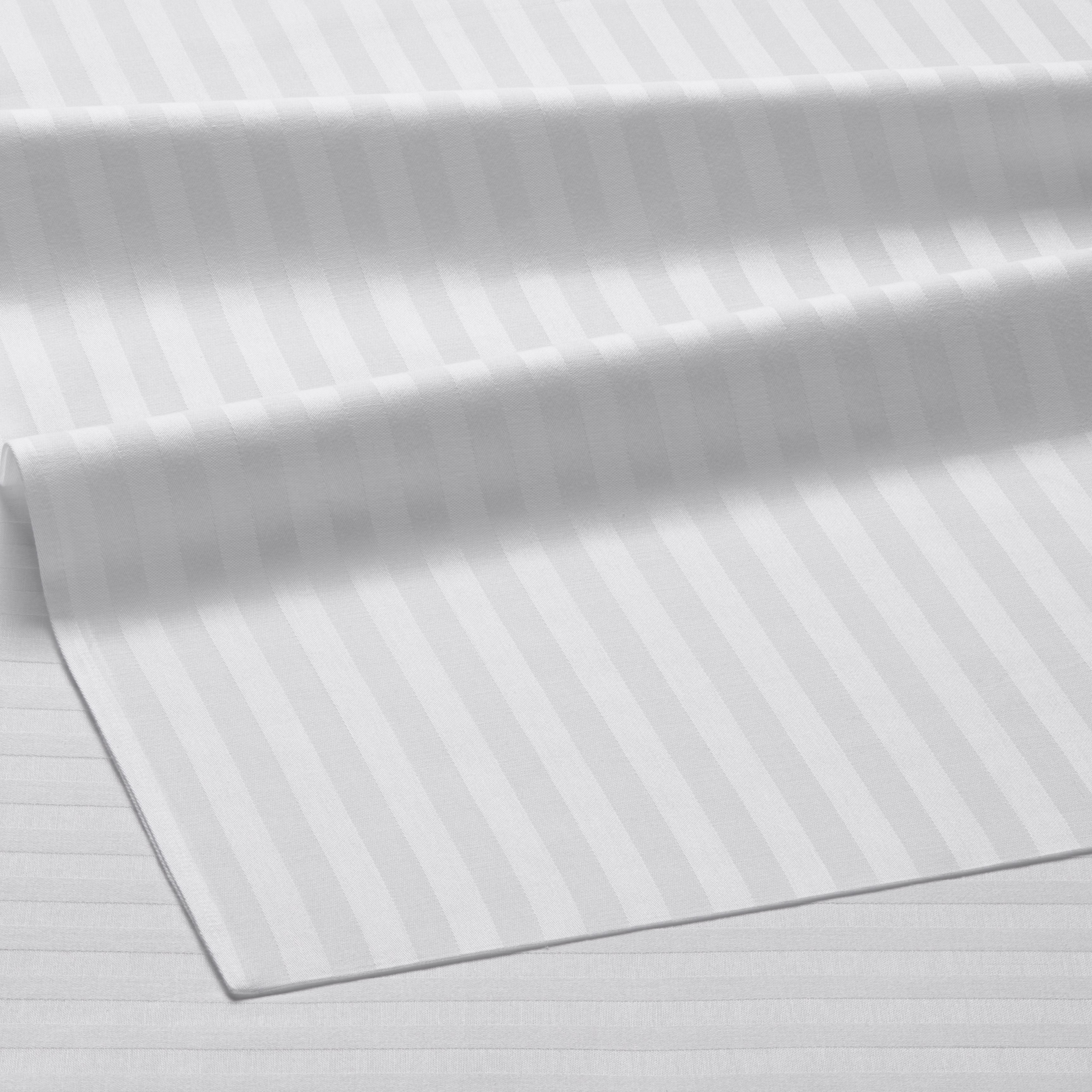 Постельное белье Pragma (страйп). Олег Дмитриев