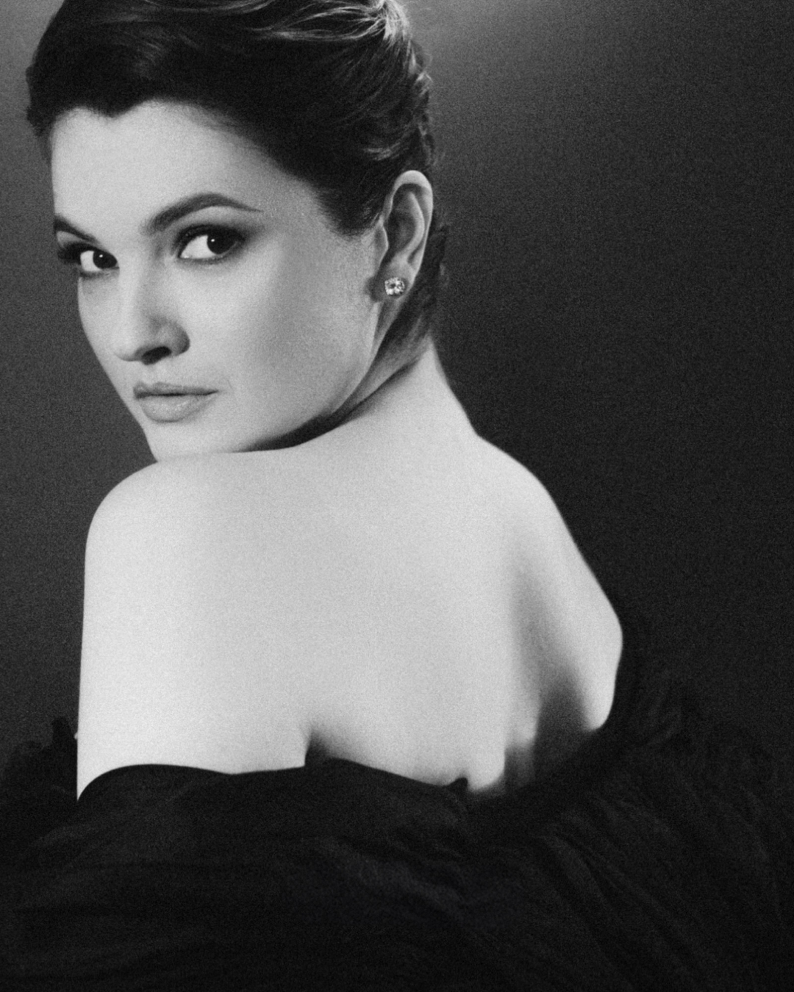 1. Свадебный фотограф @alexandradmitrievaph