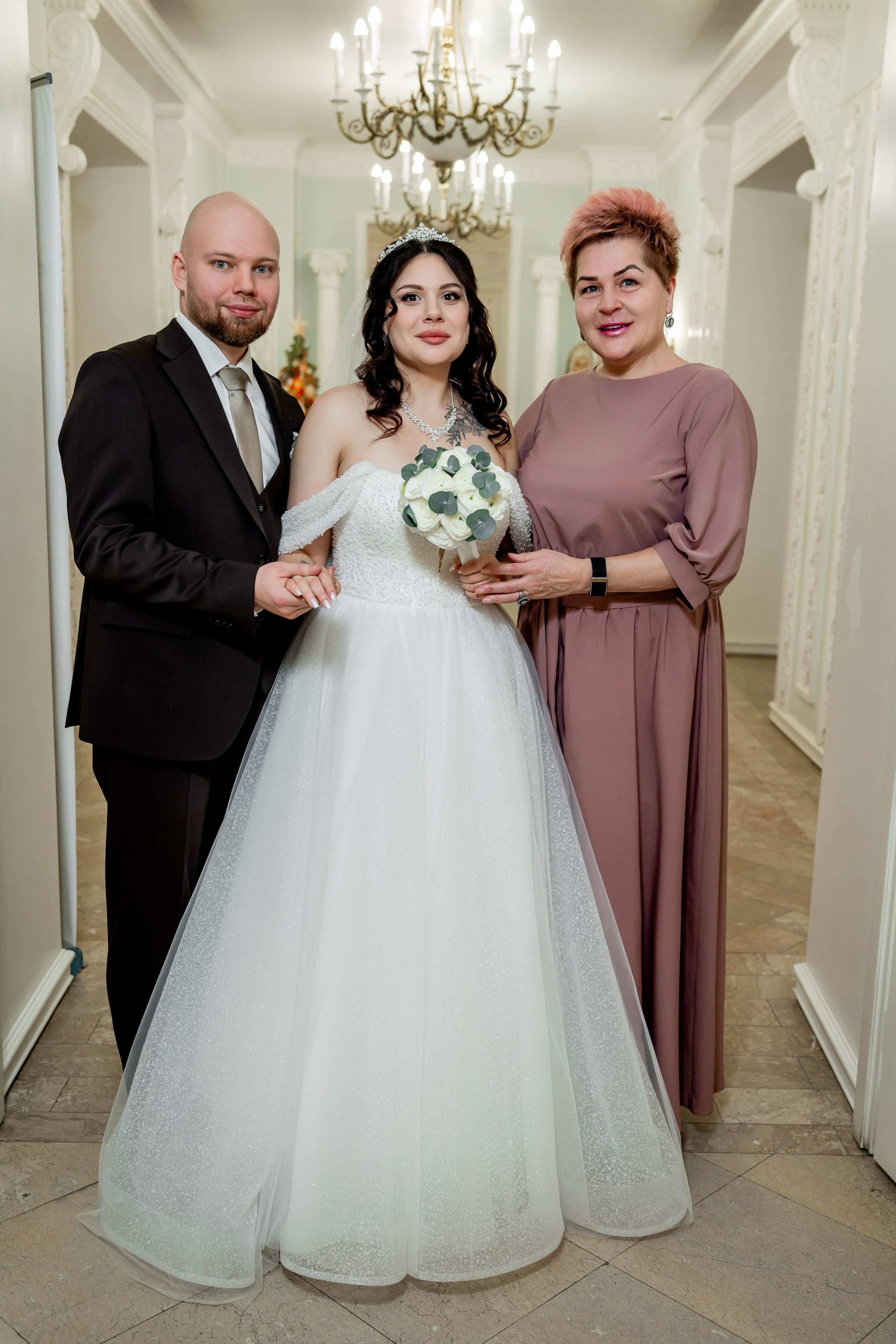 Дарина и Александр. Сборы невесты, загс, банкет. Фотограф и видеограф в Москве и Московской области Мария Вишня