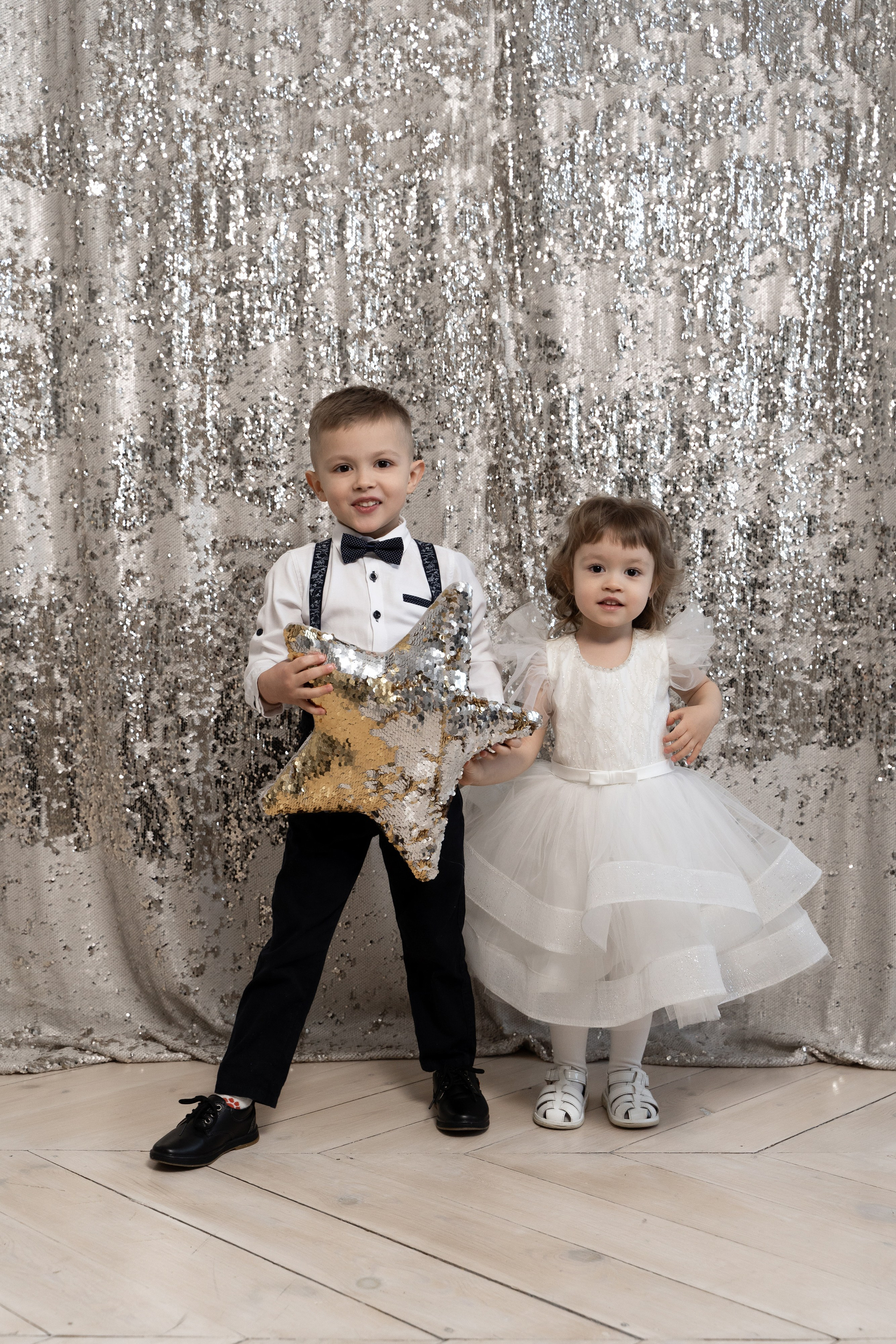 Саша, Гера, Лилиана и Арсений. Новогодняя фотосессия. Фотограф Татьяна Мамонтова