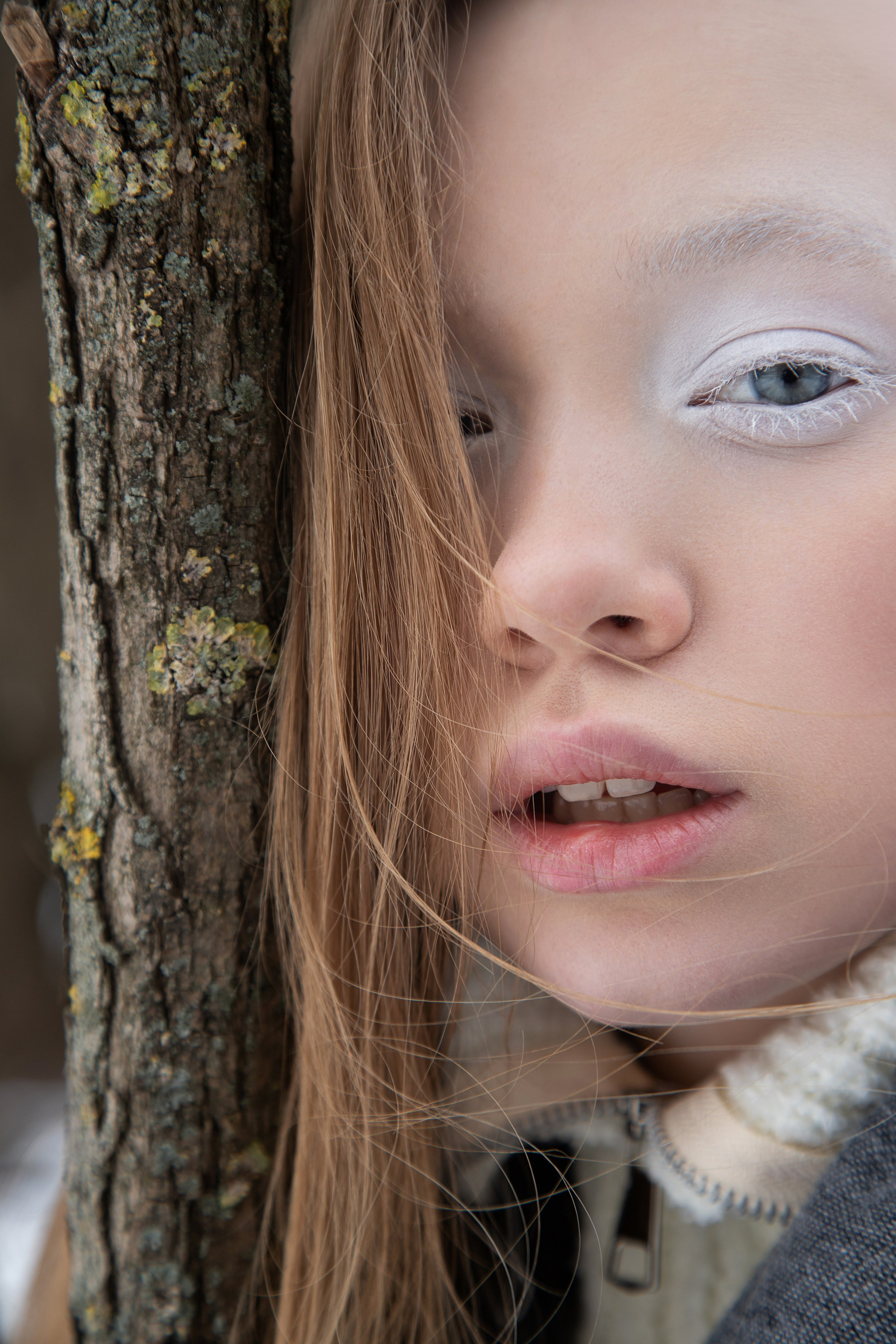 Фотосессия для Татьяны в весеннем парке. Портретный фотограф в Москве Антонина Коршунова