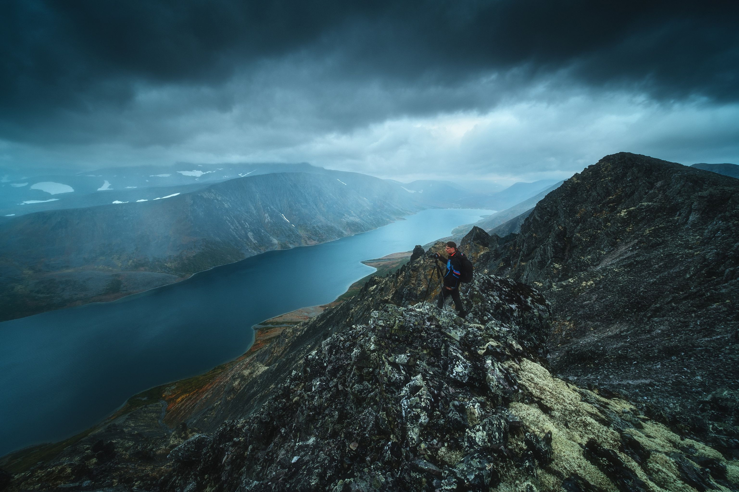 Sergey Sutkovoy — Designer, photographer, traveler, woodworker