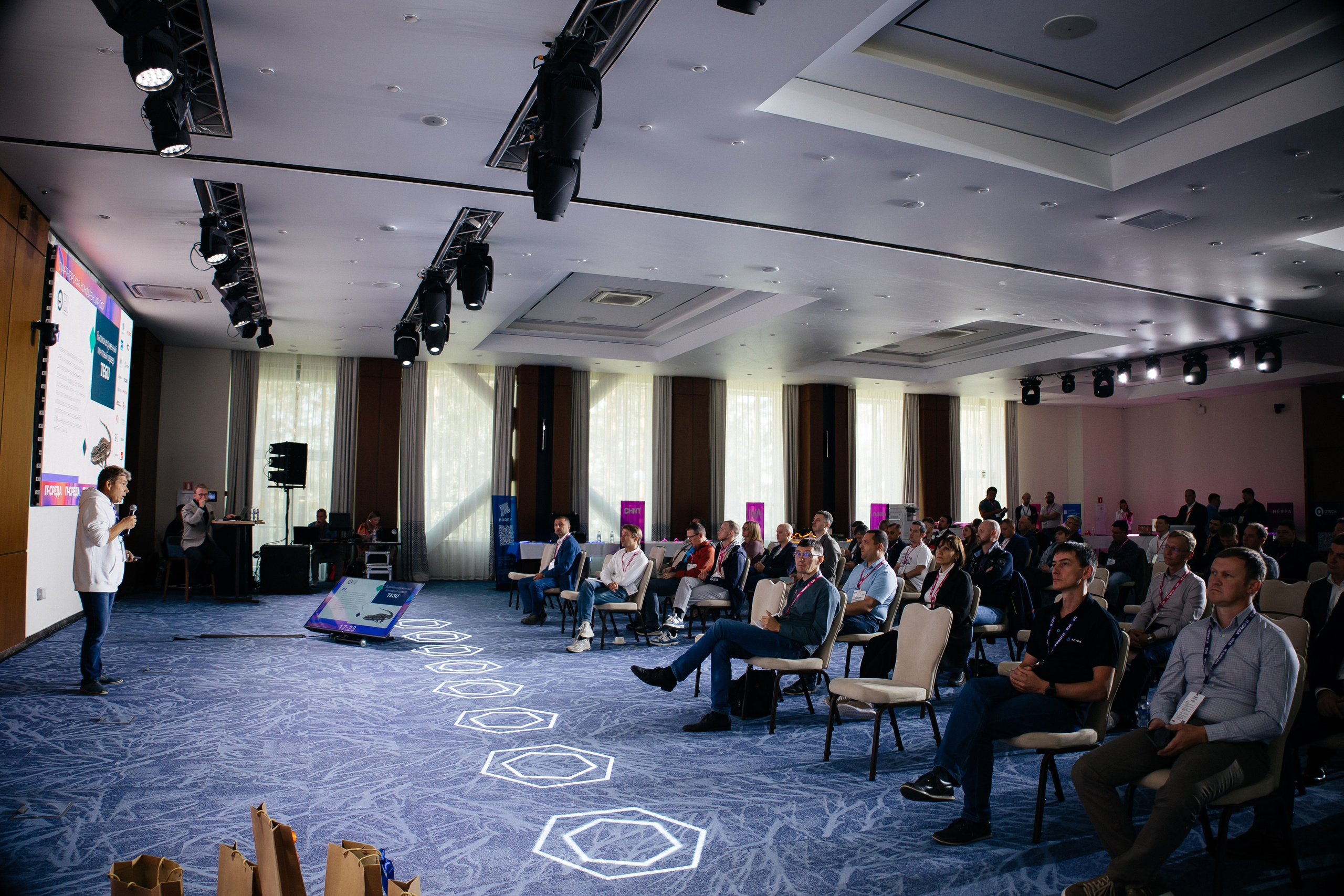 Репортаж конференции. Фотограф в Иркутске