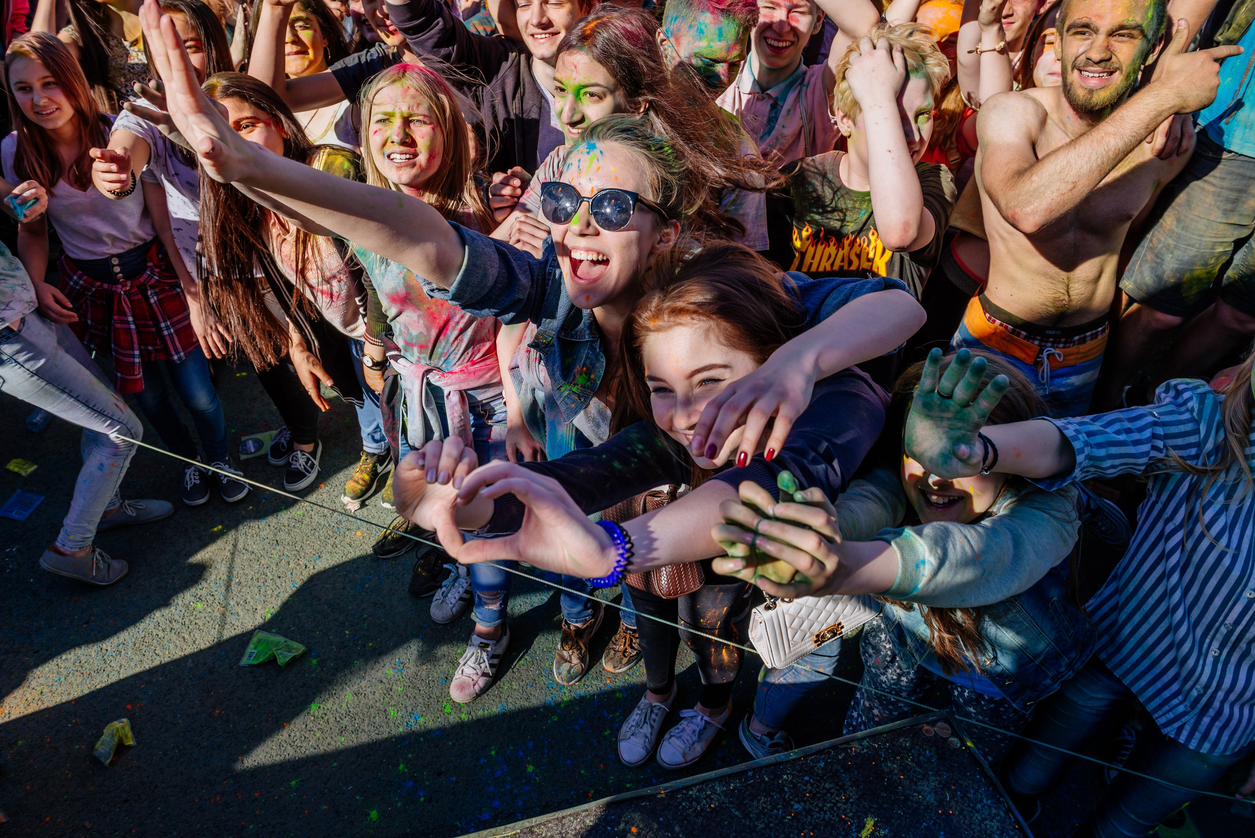 Фестиваль красок Holi. Москва, МО. Фотограф LANA STIL. Семейный, репортажный фотограф, студия. Женский, мужской портрет. Фотографирую территориально в г. Королев, Москва, МО