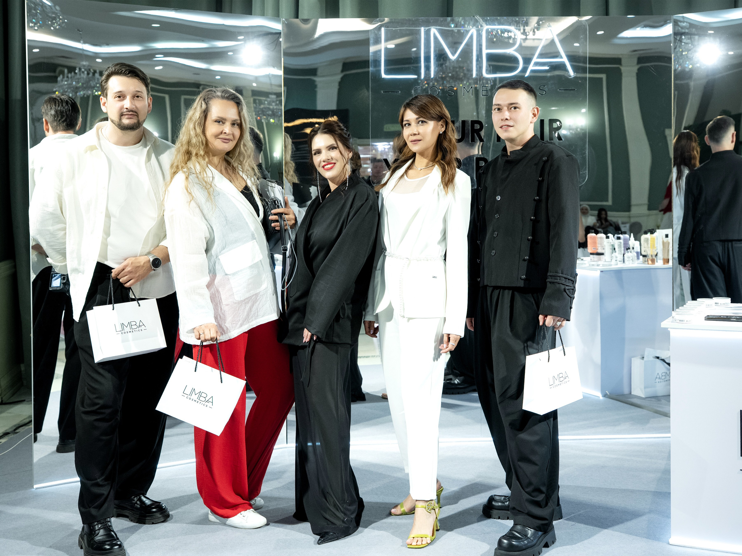 Backstage Day 2. Сайт Алматинского НЮ АРТ, будуар и фэшн фотографа Дениса Карпенко