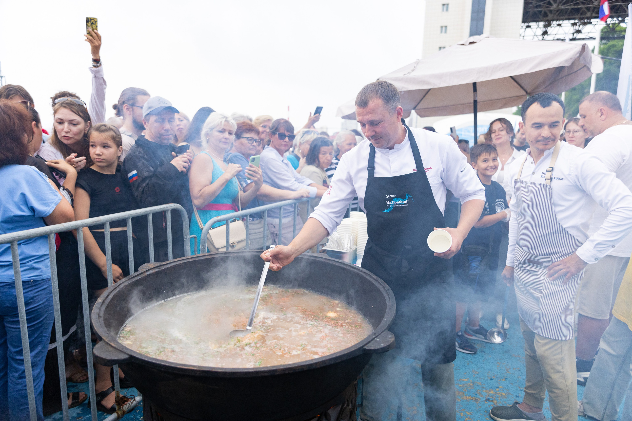 День рыбака. Владивосток 2025. Олег Катакинов| Репортажный фотограф в городе у моря (Владивосток)