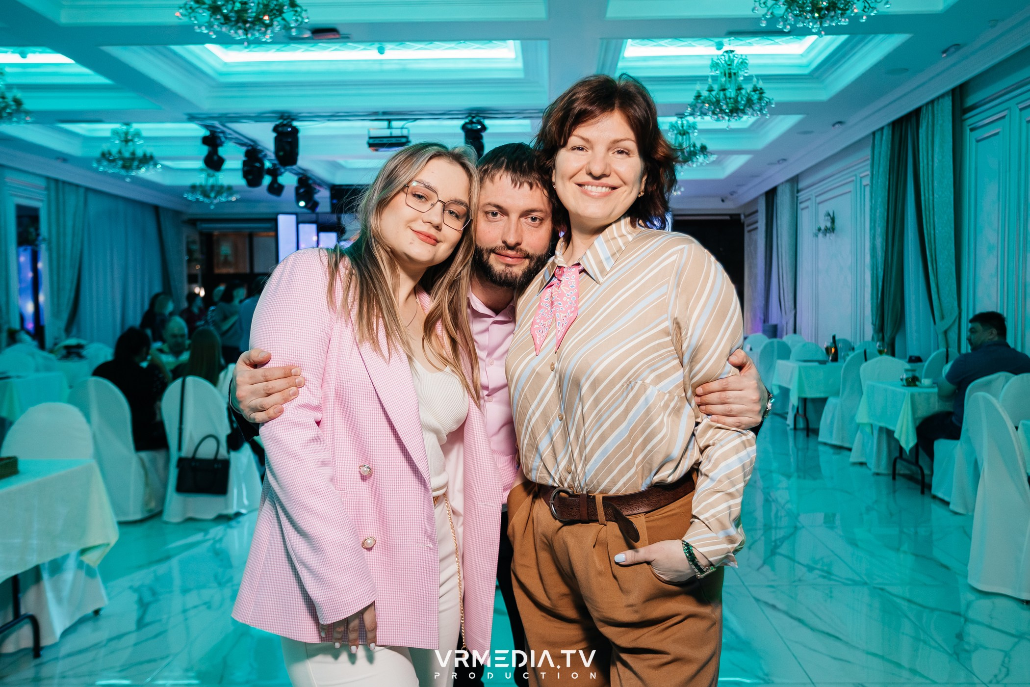 Выходные в ресторане «Лазурный берег»