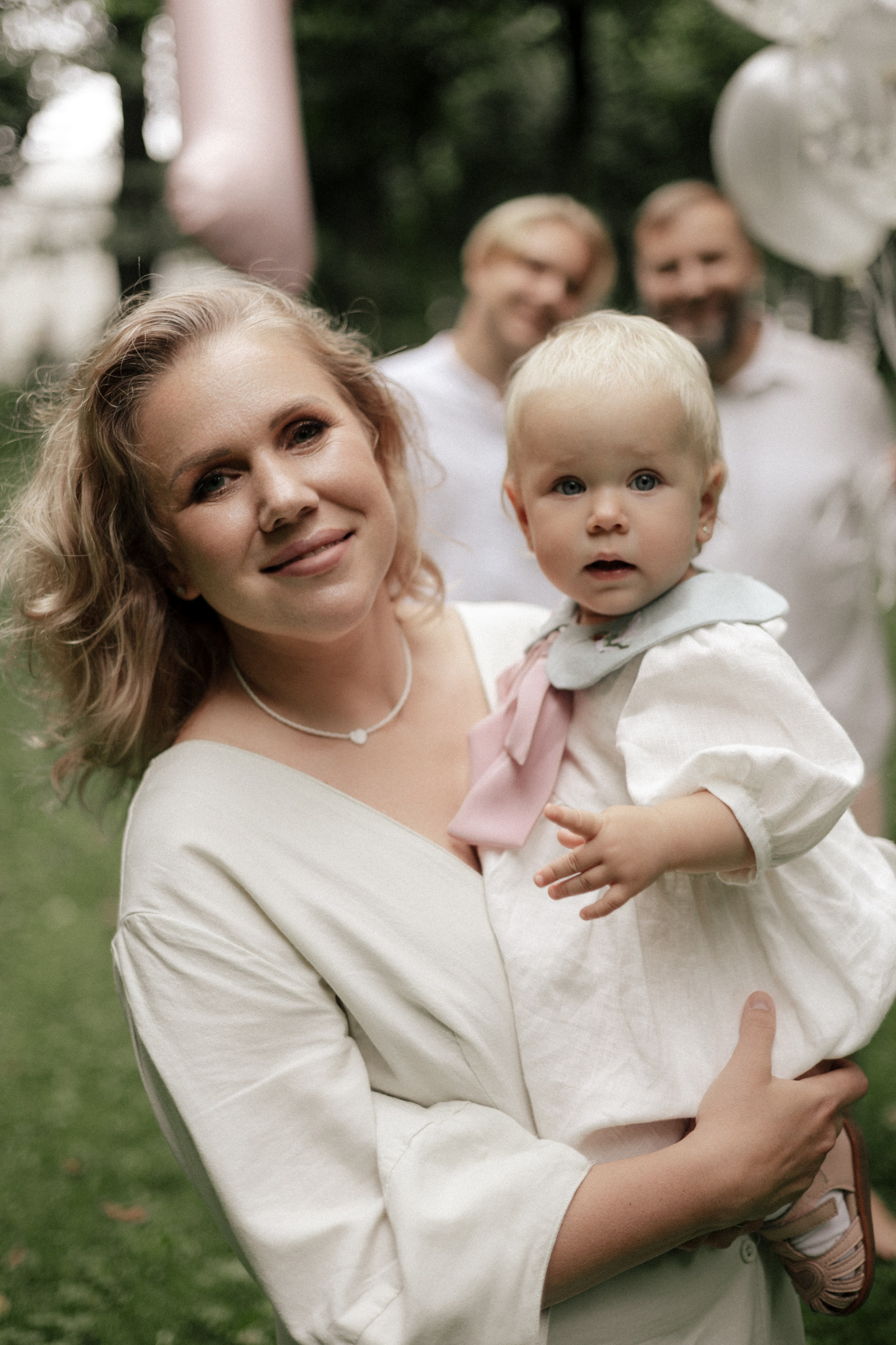 Семейная фотосессия в Оставьевском парке. Свадебный и портретный фотограф в Москве Анастасия Масюк