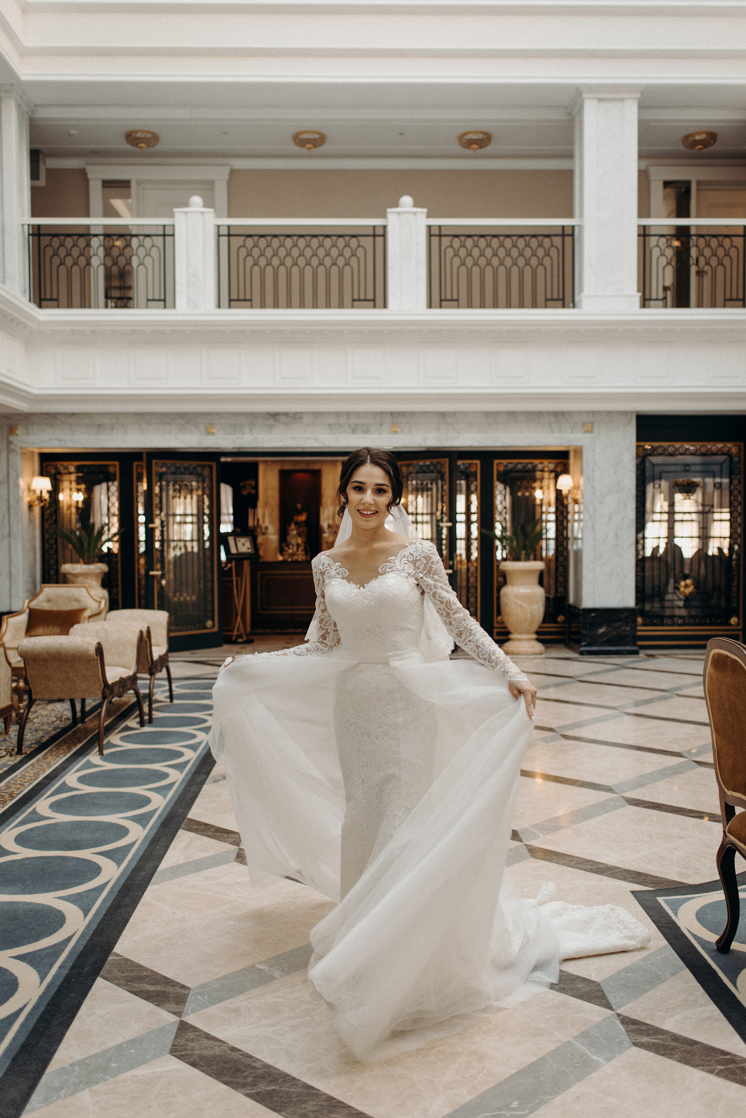 свадебная фотосессия в отеле Tsar Palase в Пушкине