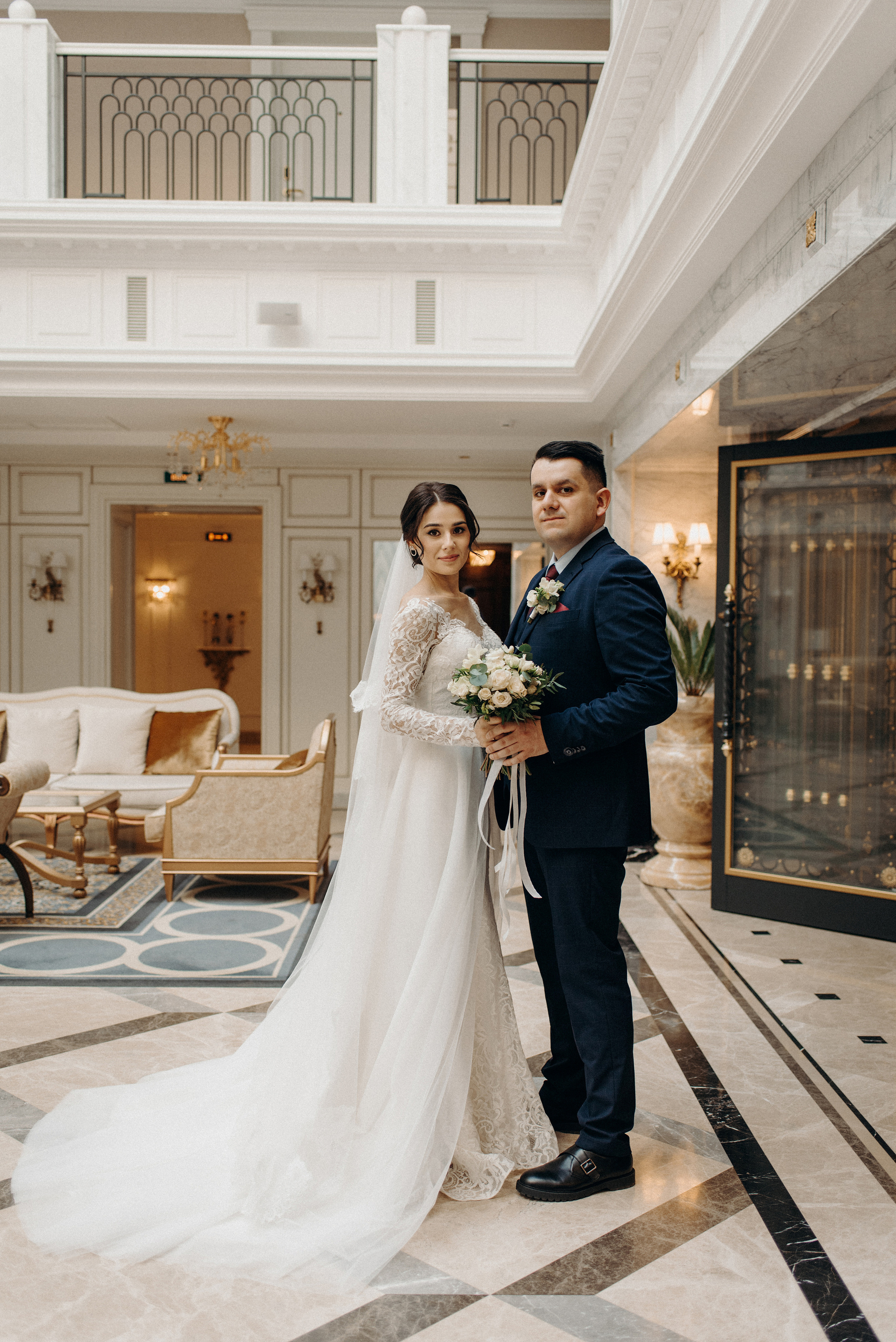 свадебная фотосессия в отеле Tsar Palase в Пушкине