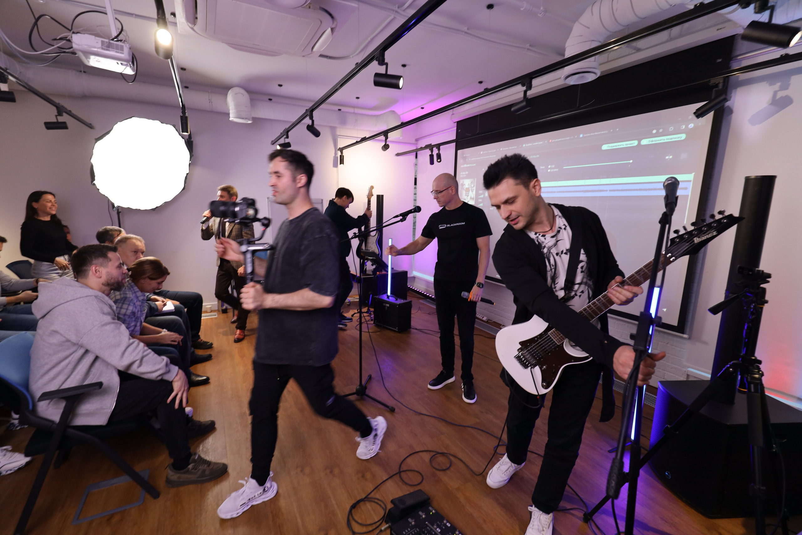 МастерМайнд 1.2. Съемка в студии под ваш запрос, студийные съемки, фотографии архитектурных объектов — Александр Евстигнеев — фотограф Москва