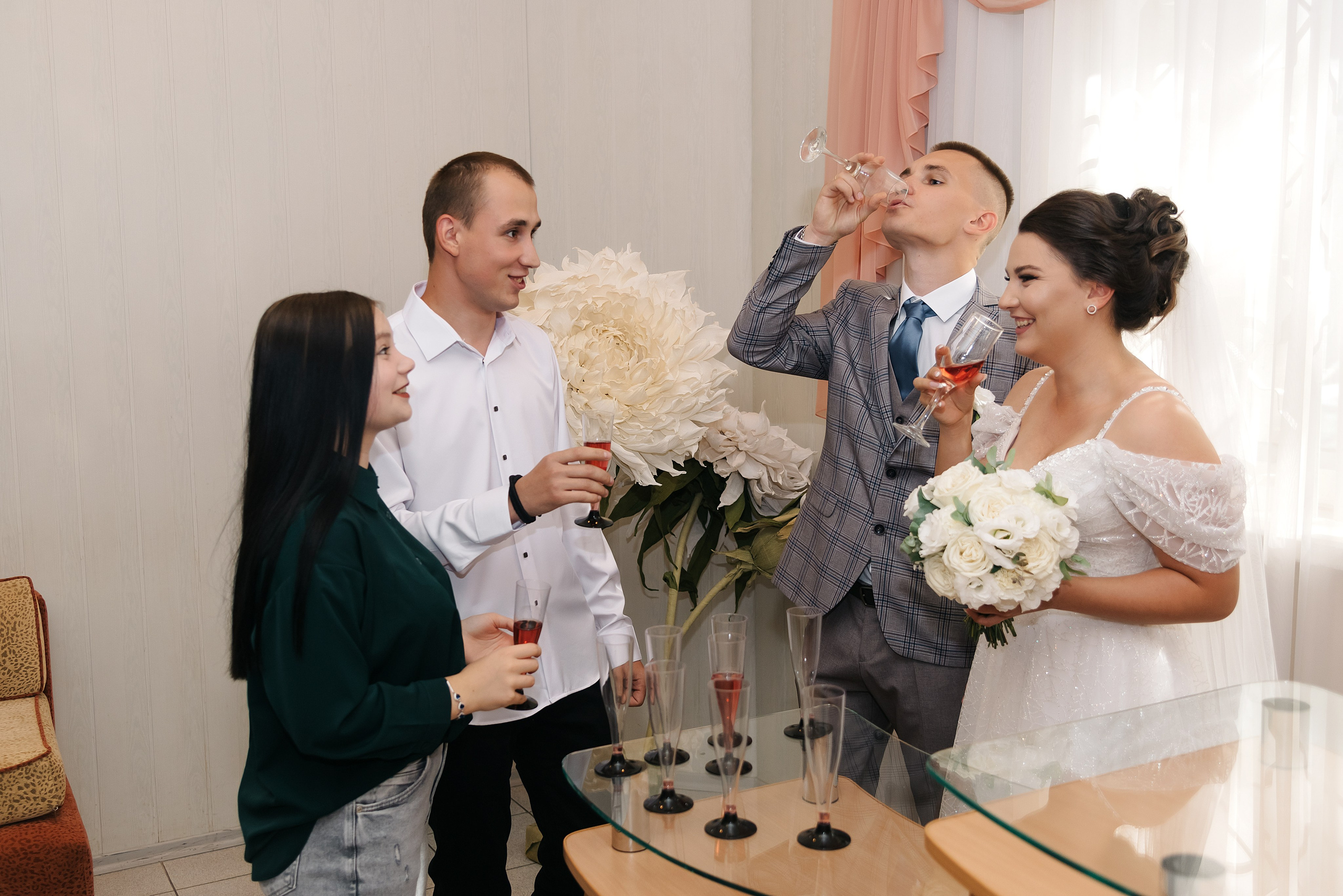 Роман и Карина. Фотограф Волжский Екатерина Егорова