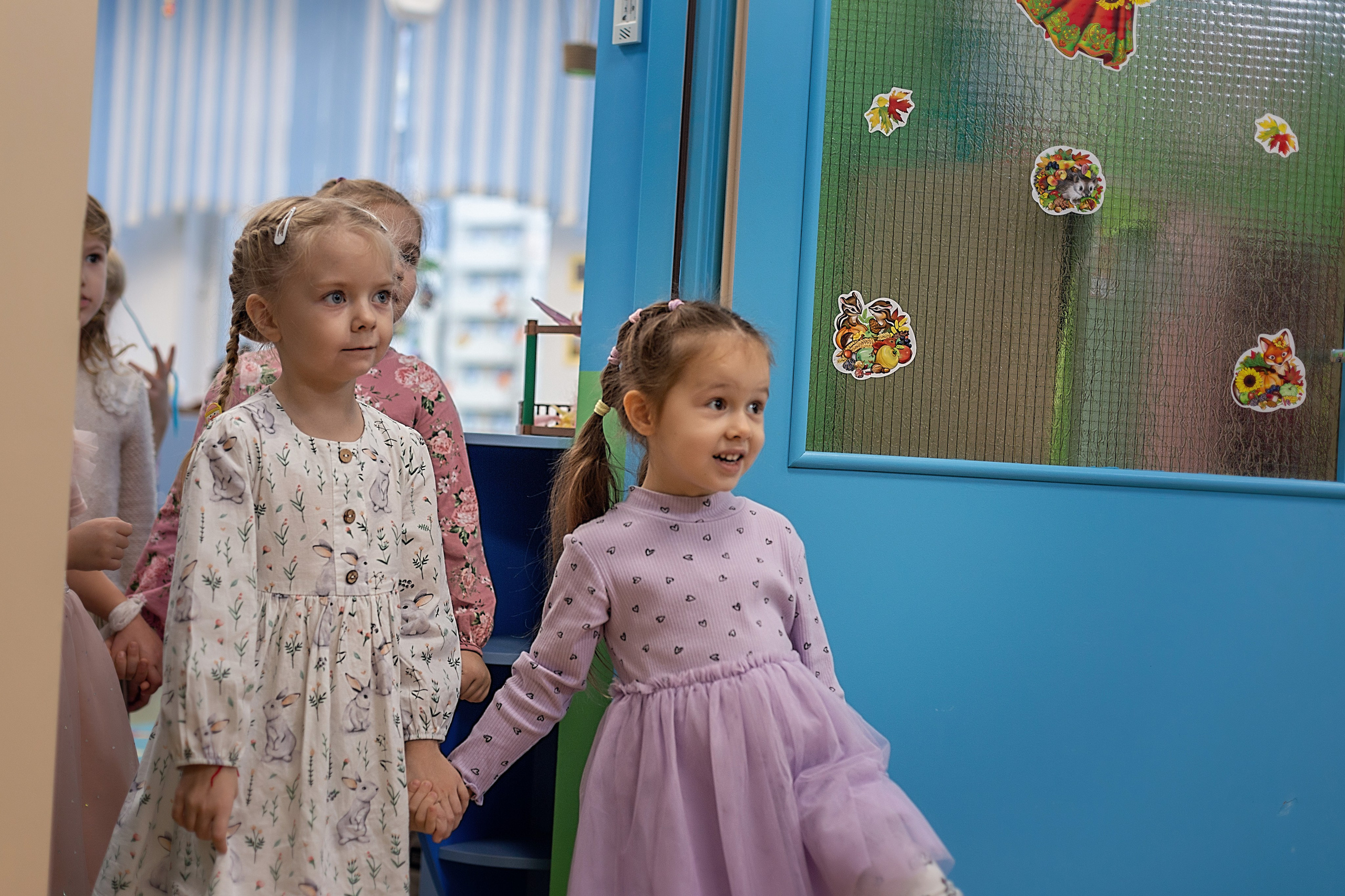 День в саду_ноябрь 2024. Семейный фотограф в Санкт-Петербурге