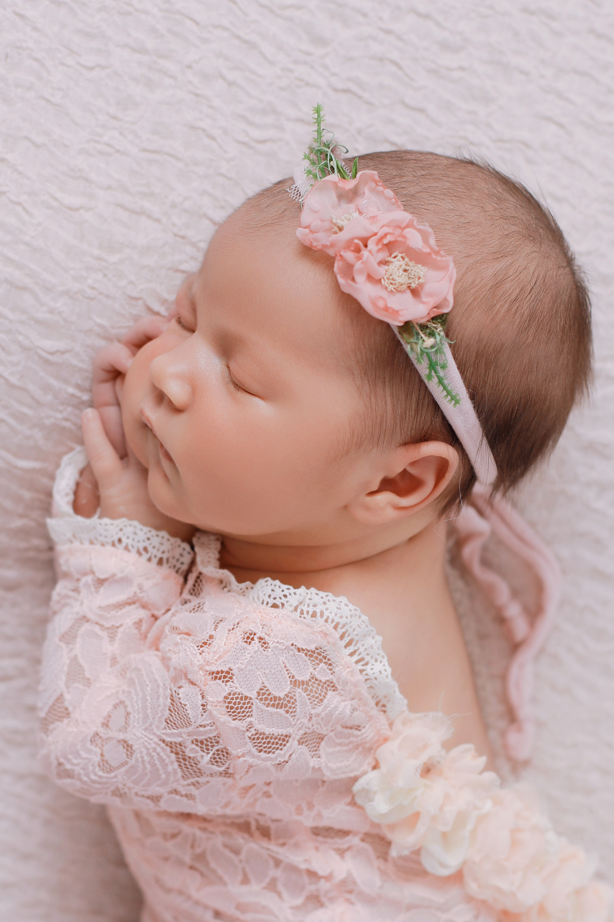 Фотограф новорождённых Псков