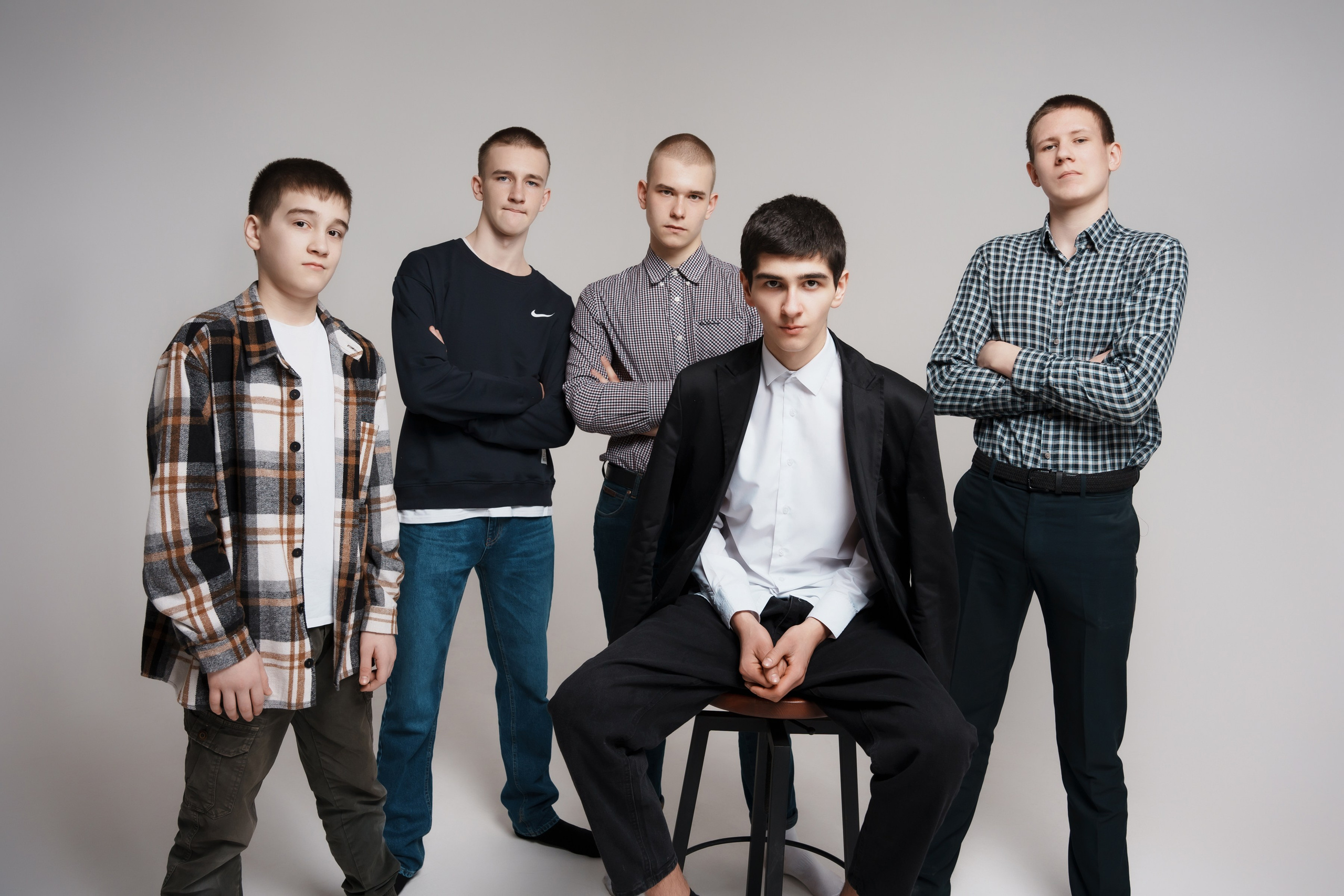 Групповые на белой циклораме. ВЫПУСКНЫЕ АЛЬБОМЫ, Школьный фотограф, семейный и свадебный в Саратове и области Ольга Плаксина