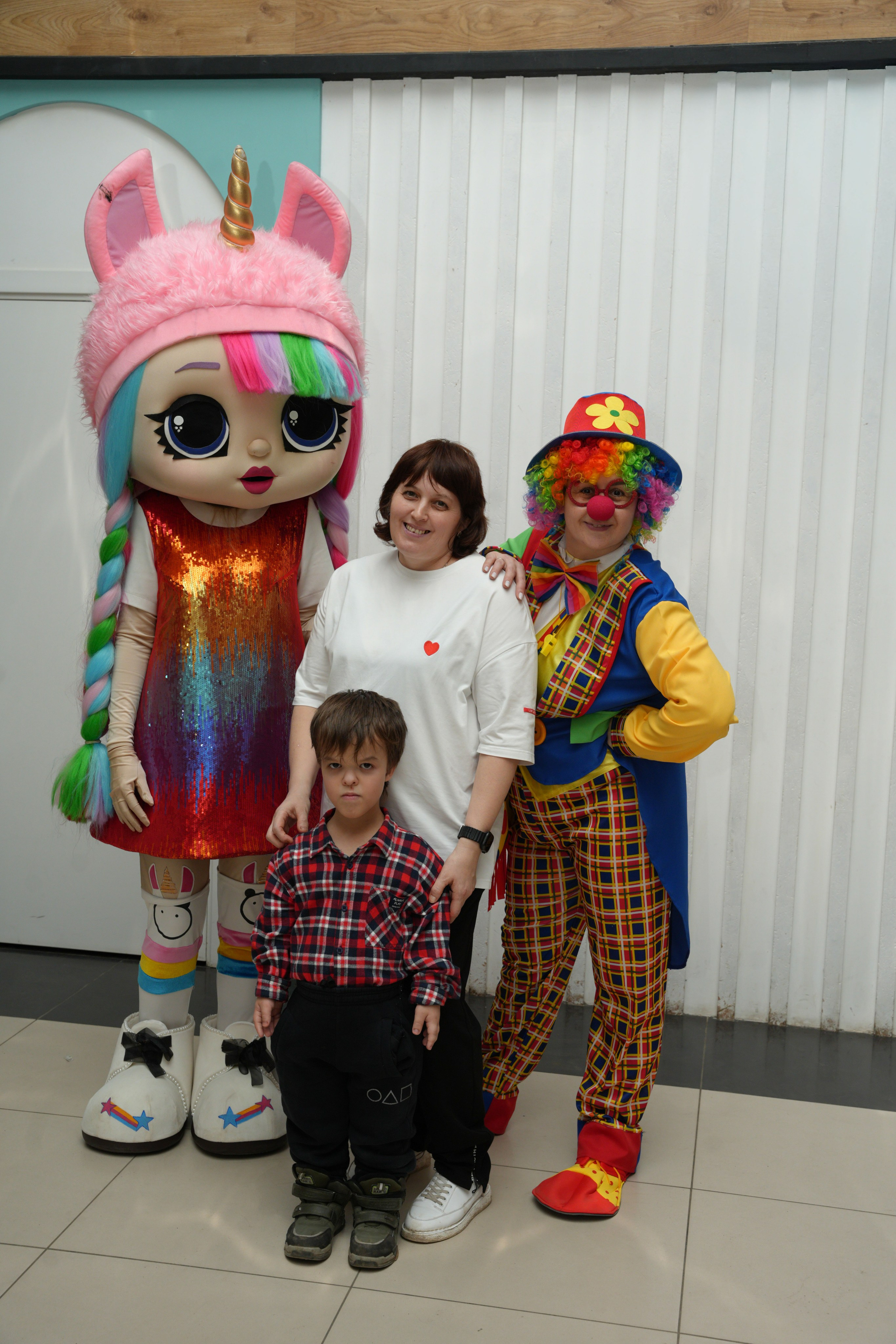 Социально —благотворительная акция «Ты в этом мире не один», посвященная Международному дню инвалидов. ВЫПУСКНЫЕ АЛЬБОМЫ, Школьный фотограф, семейный и свадебный в Саратове и области Ольга Плаксина