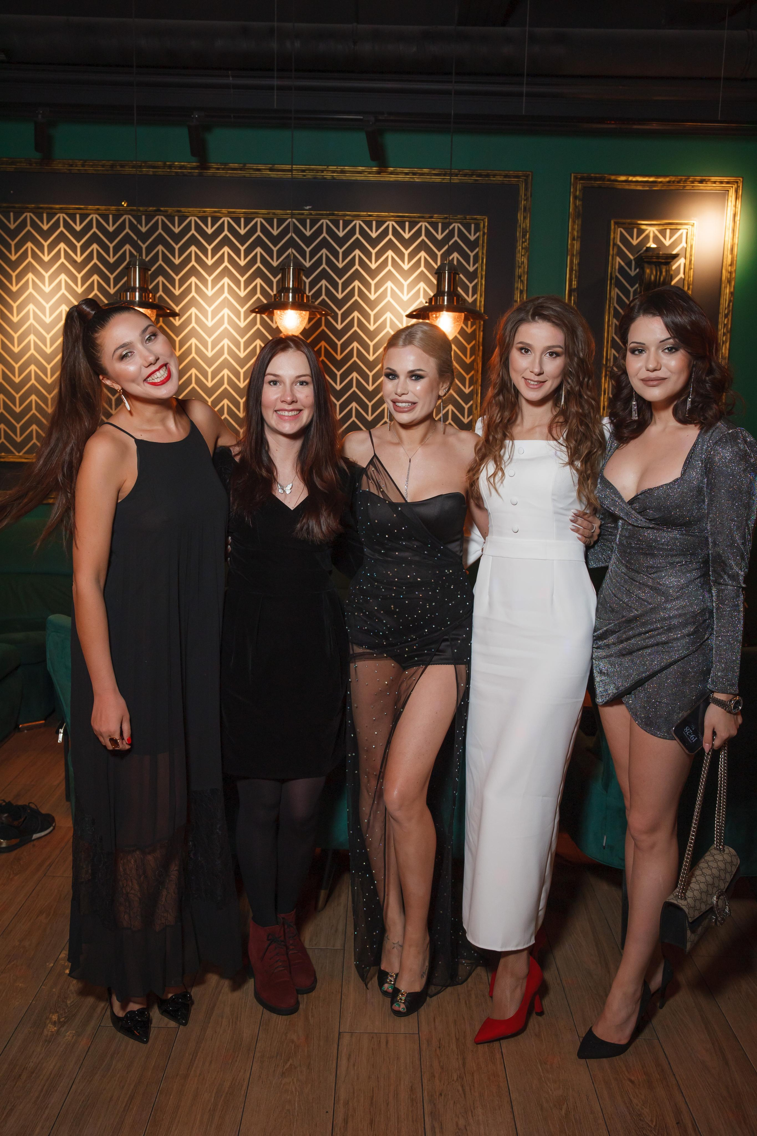 День рождения в лофте, квиз. Свадебный и репортажный фотограф (Москва, Королев и другие)