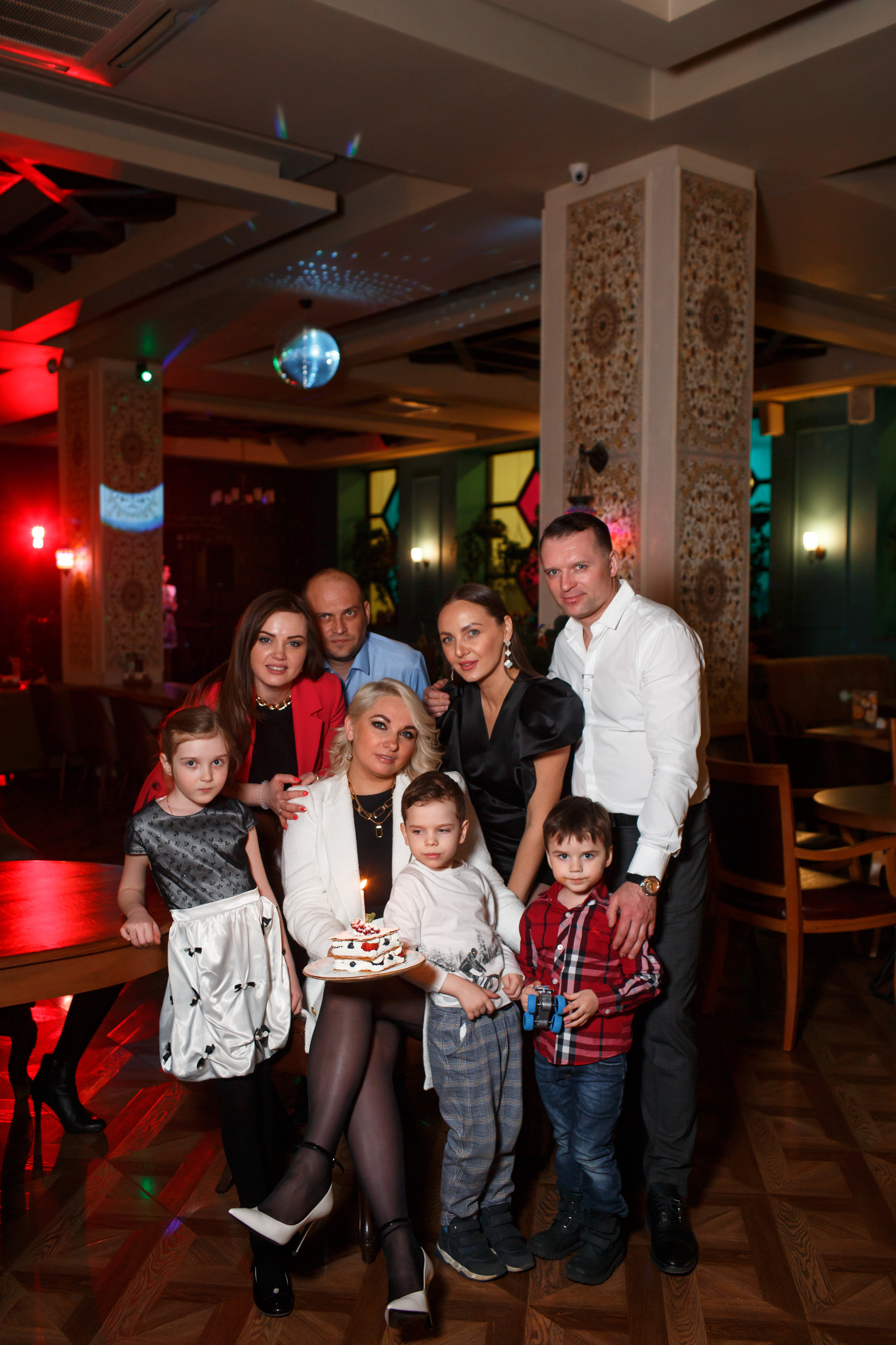 День рождения в ресторане «Дюшес». Свадебный и репортажный фотограф (Москва, Королев и другие)