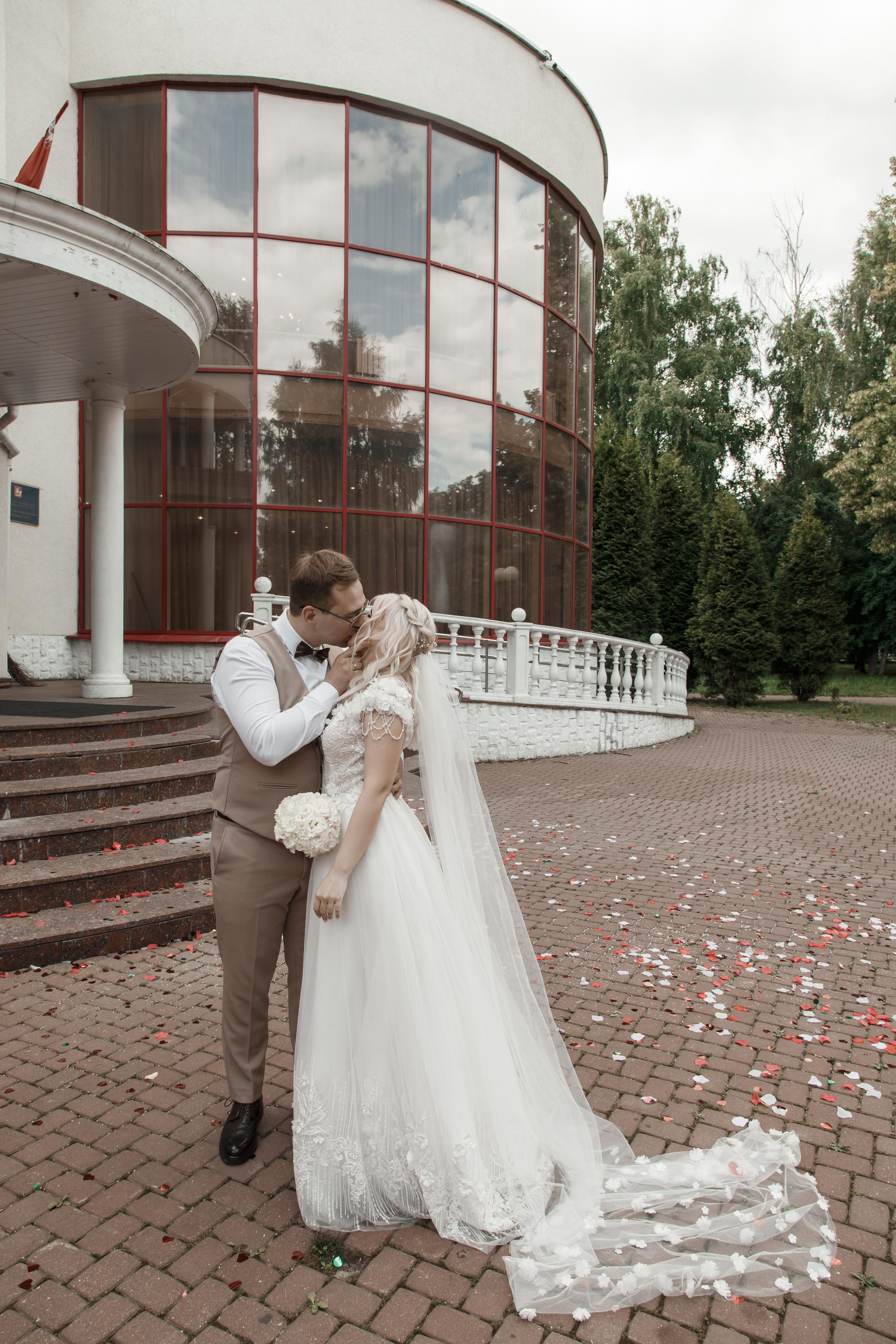 Виктория и Даниил, Железнодорожный + Кусково. Свадебный и репортажный фотограф (Москва, Королев и другие)