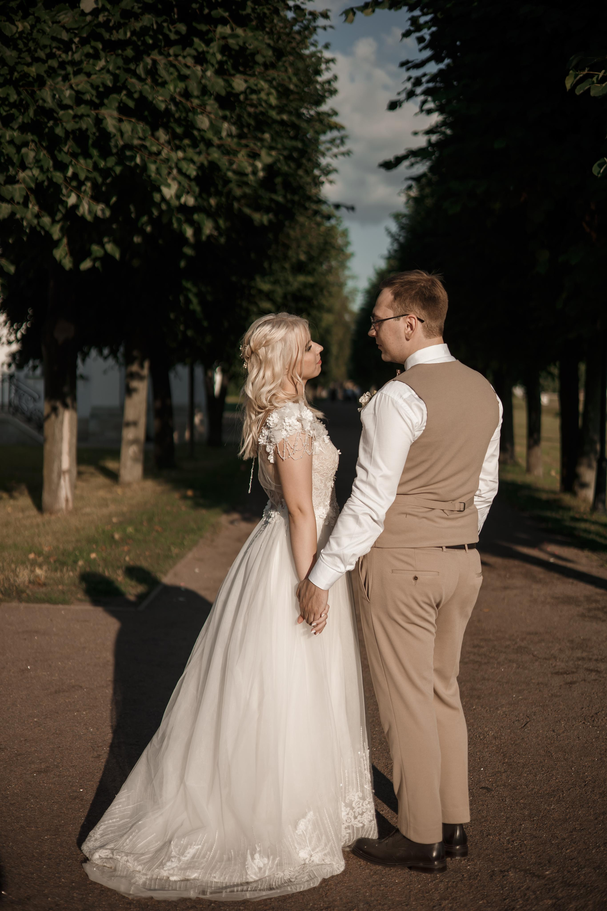 Виктория и Даниил, Железнодорожный + Кусково. Свадебный и репортажный фотограф (Москва, Королев и другие)