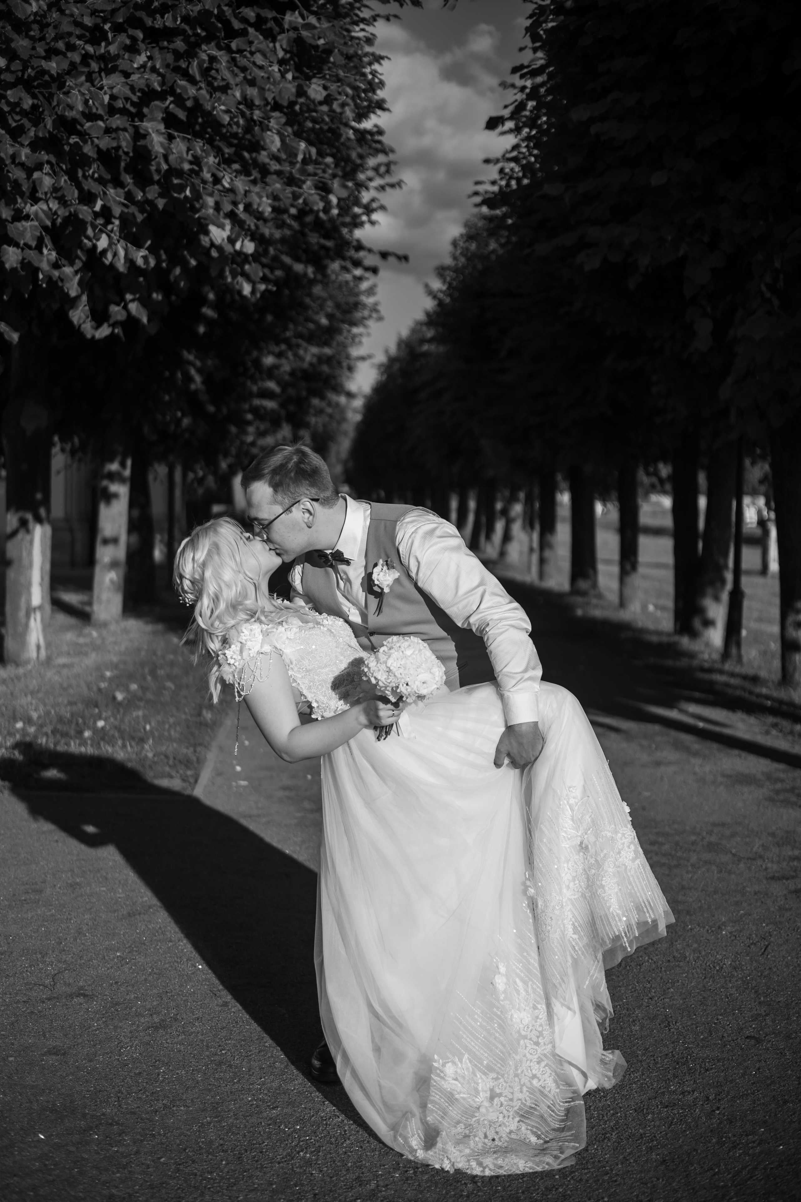 Виктория и Даниил, Железнодорожный + Кусково. Свадебный и репортажный фотограф (Москва, Королев и другие)