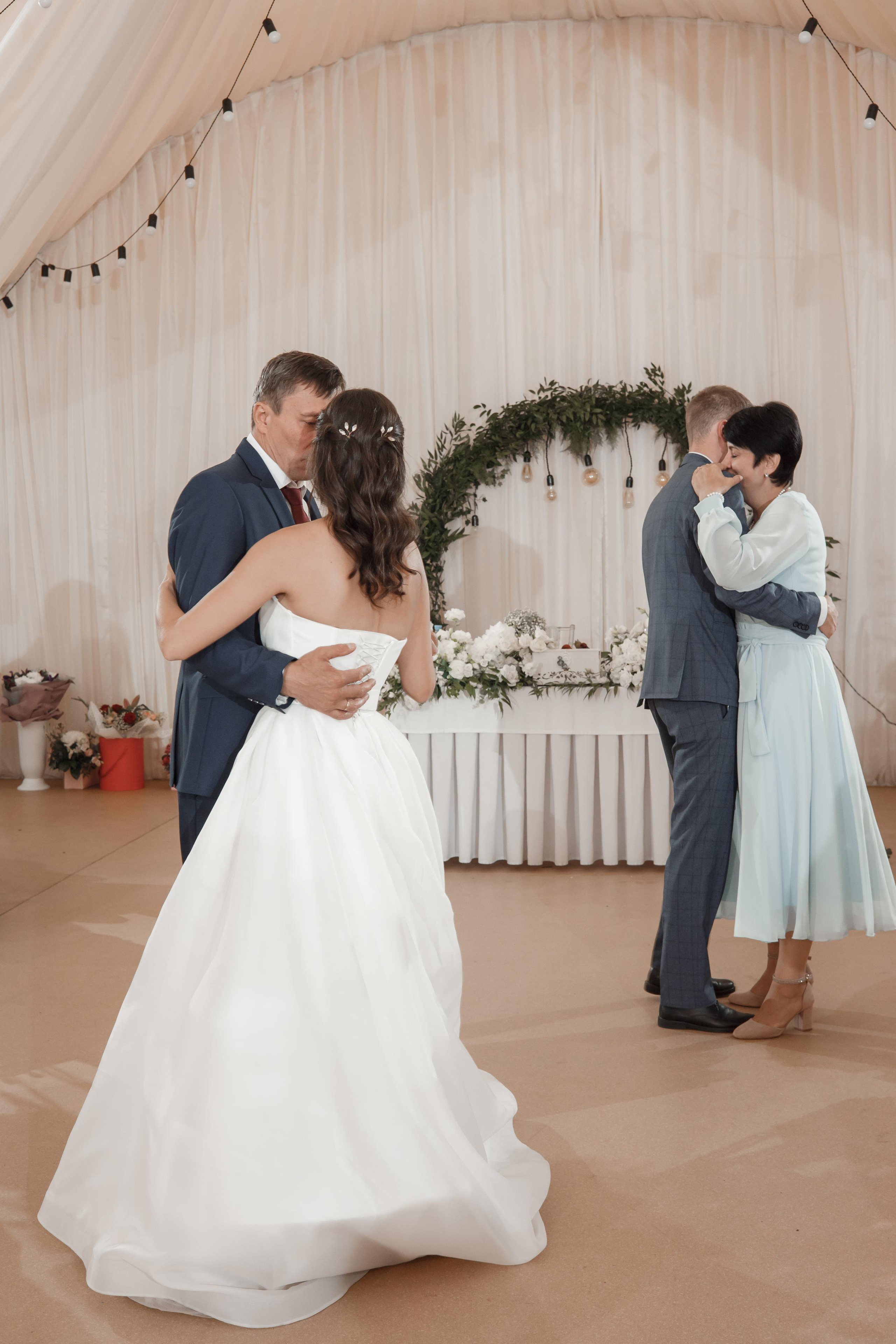 Яна и Дмитрий, Дворянское гнездо, ЗАГС г. Королев. Свадебный и репортажный фотограф (Москва, Королев и другие)