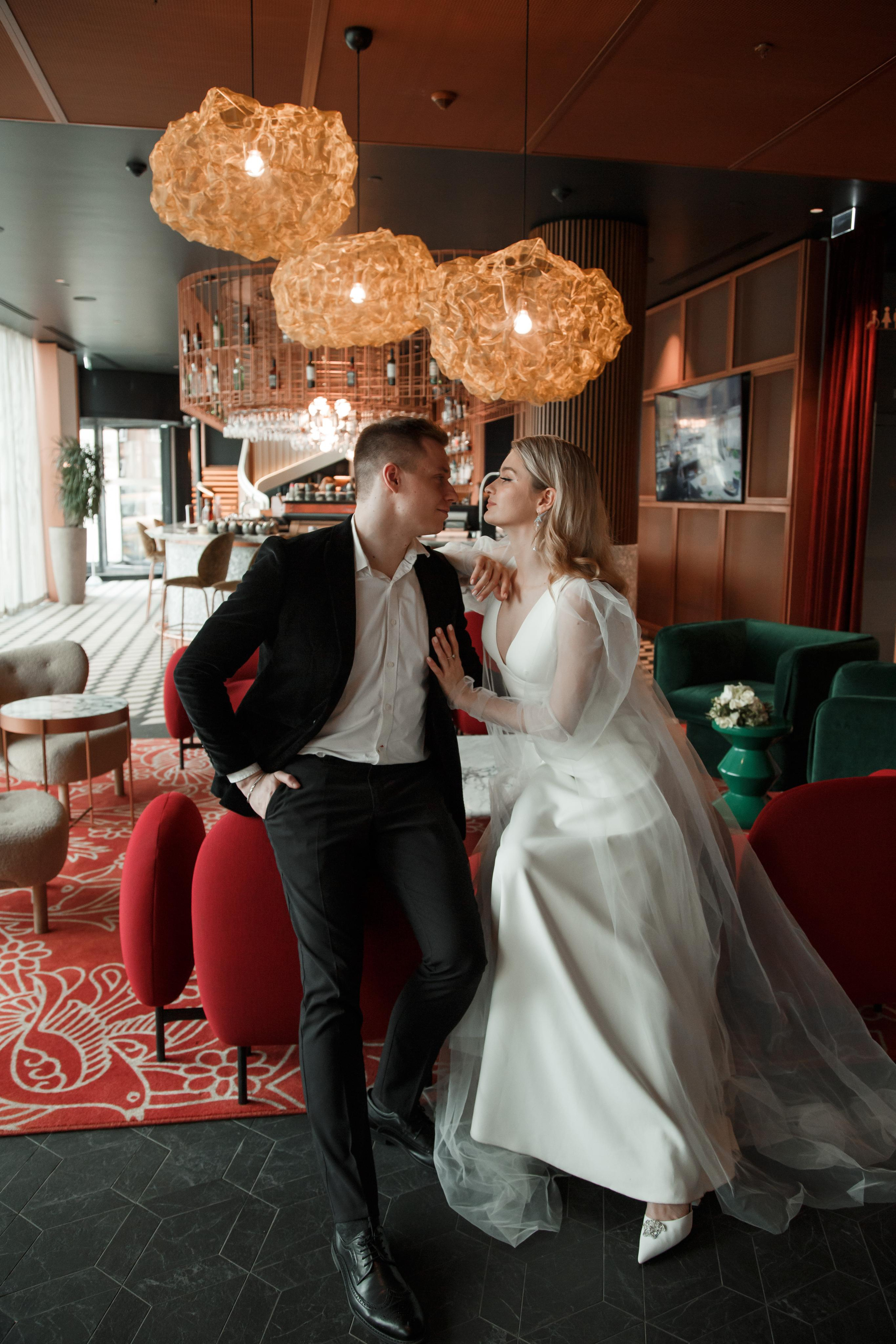 Свадебная фотосессия в отеле Movenpick. Свадебный и репортажный фотограф (Москва, Королев и другие)