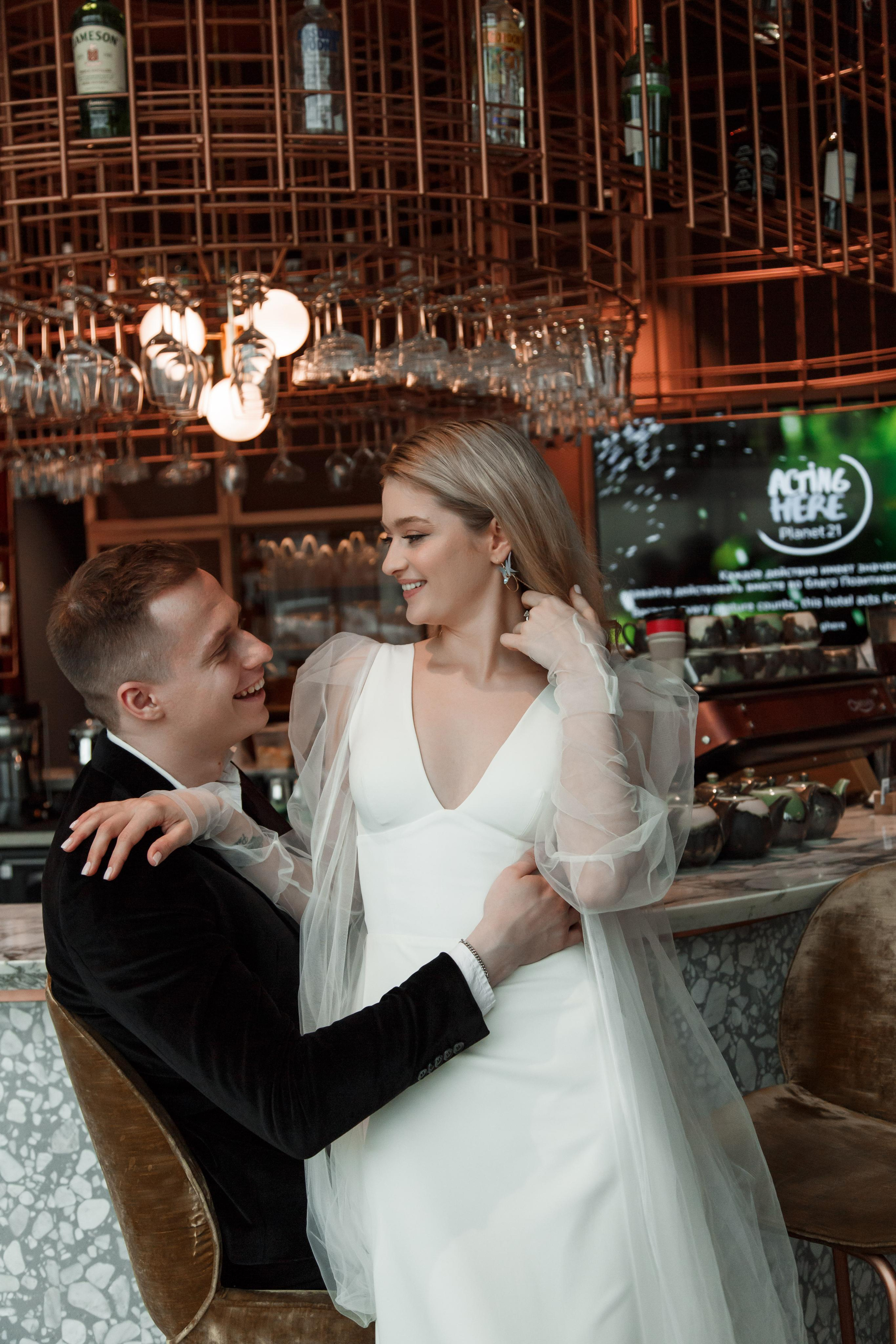 Свадебная фотосессия в отеле Movenpick. Свадебный и репортажный фотограф (Москва, Королев и другие)