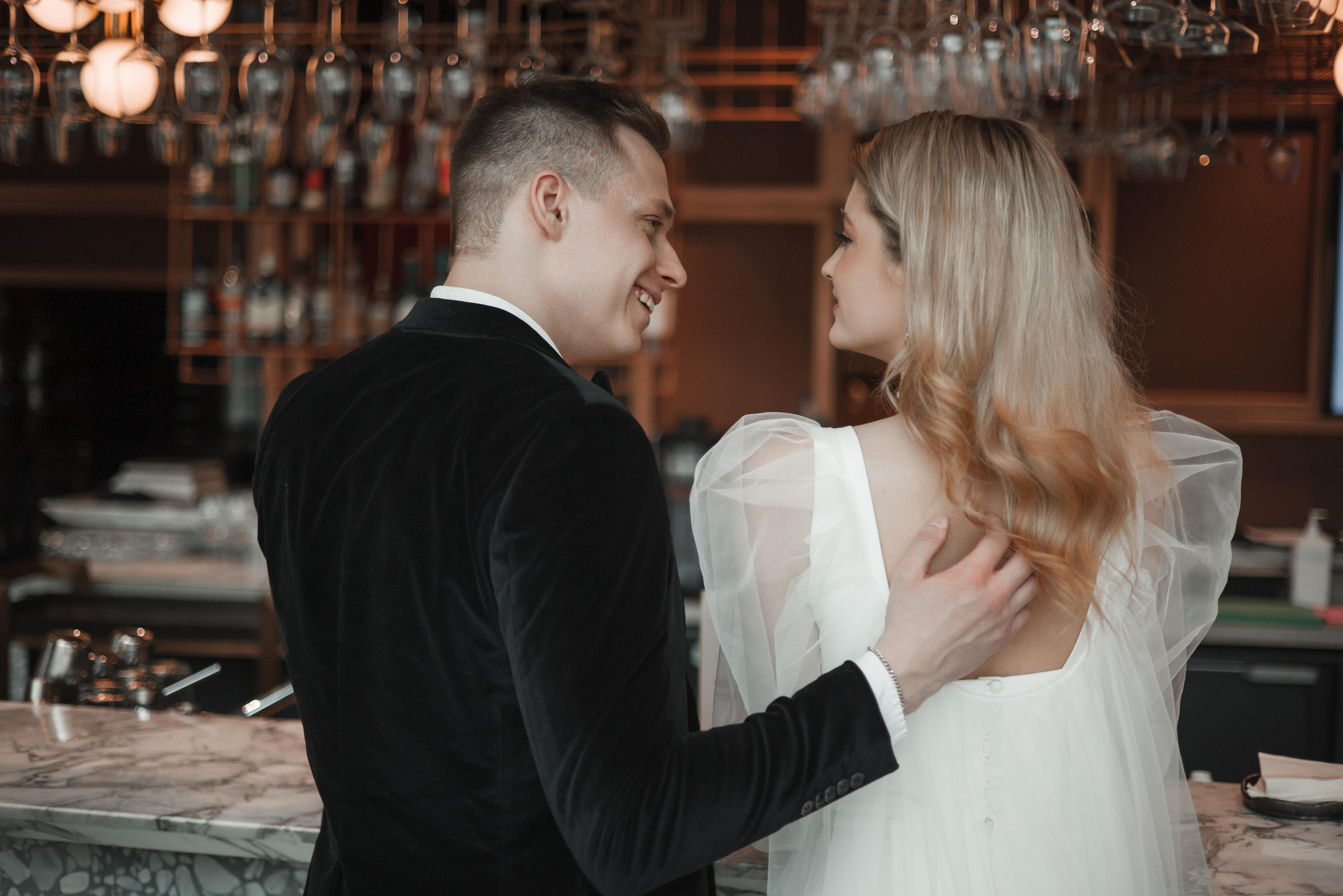 Свадебная фотосессия в отеле Movenpick. Свадебный и репортажный фотограф (Москва, Королев и другие)