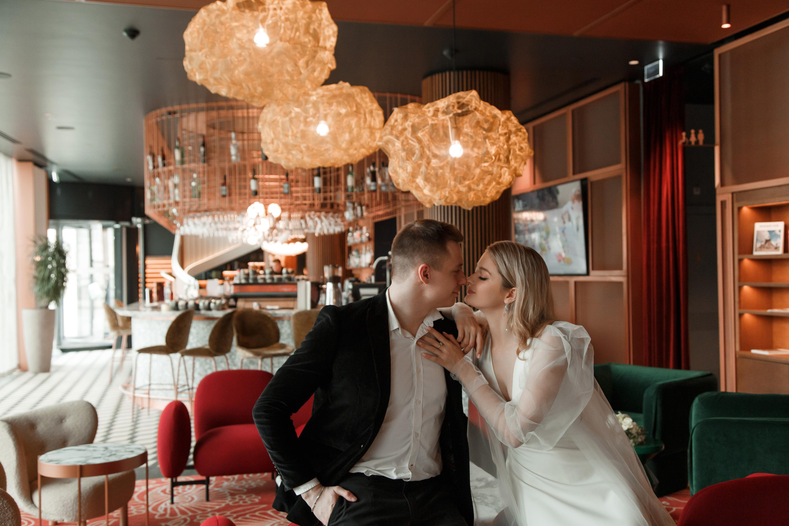 Свадебная фотосессия в отеле Movenpick. Свадебный и репортажный фотограф (Москва, Королев и другие)