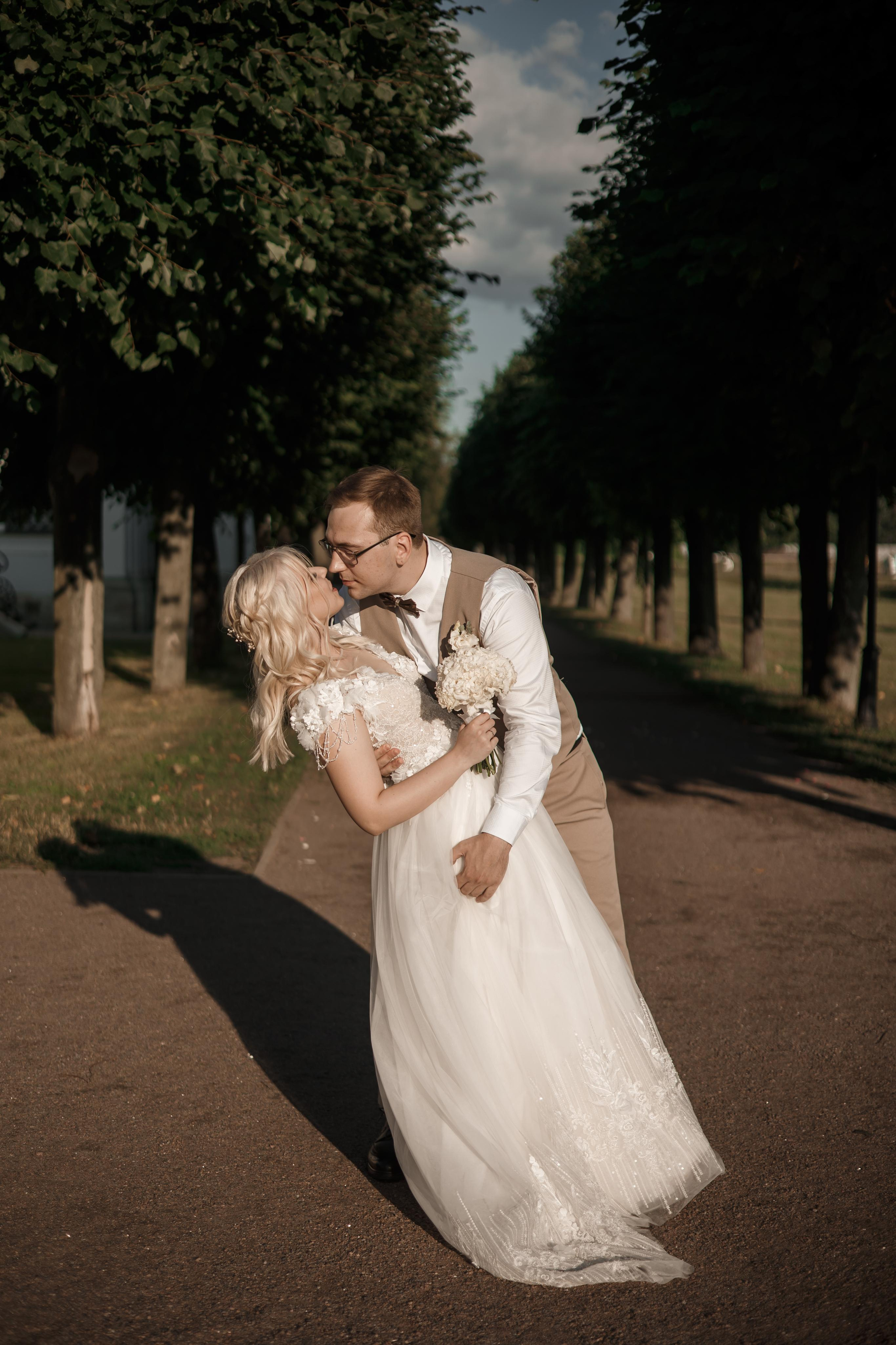 Виктория и Даниил, Железнодорожный + Кусково. Свадебный и репортажный фотограф (Москва, Королев и другие)