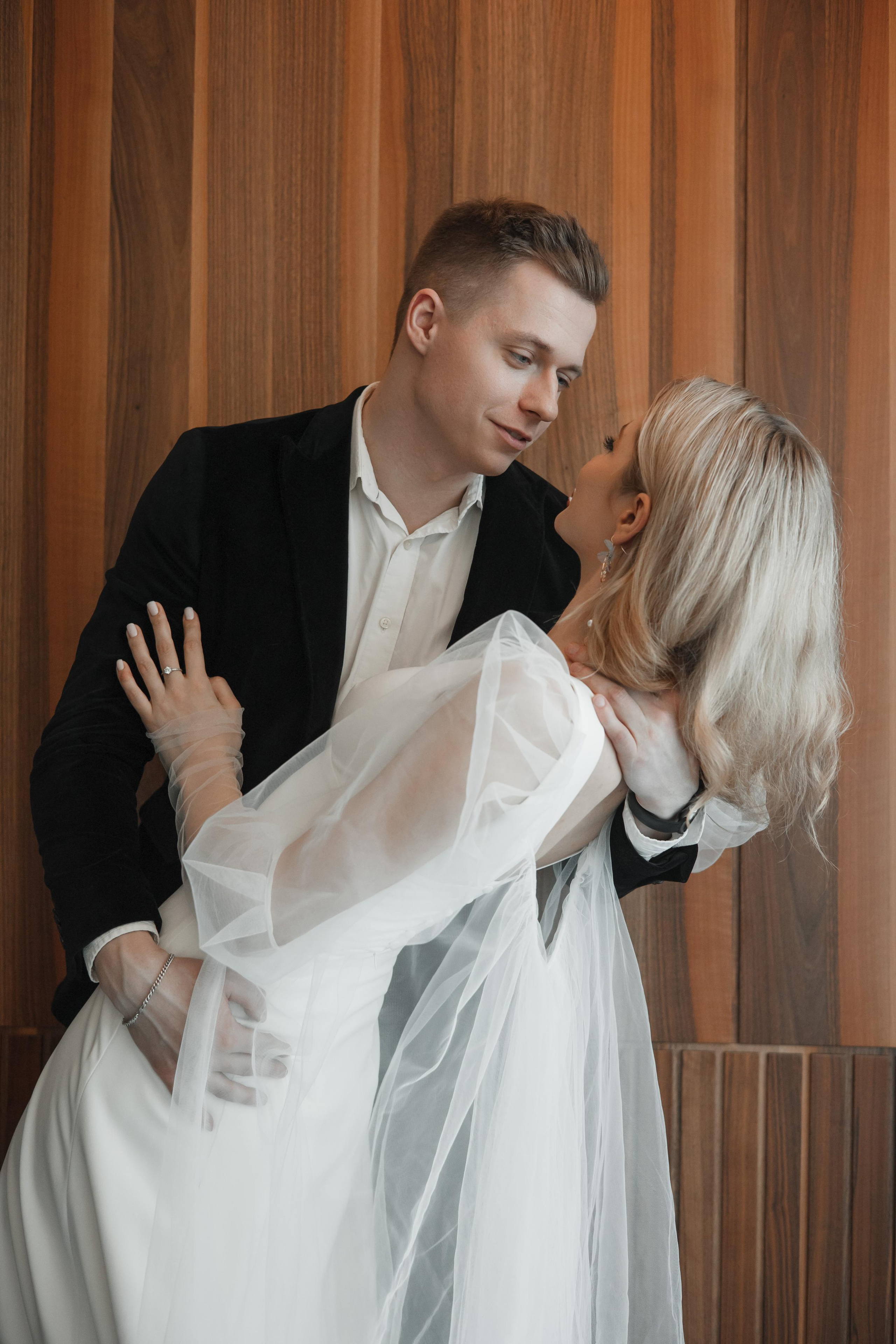 Свадебная фотосессия в отеле Movenpick. Свадебный и репортажный фотограф (Москва, Королев и другие)