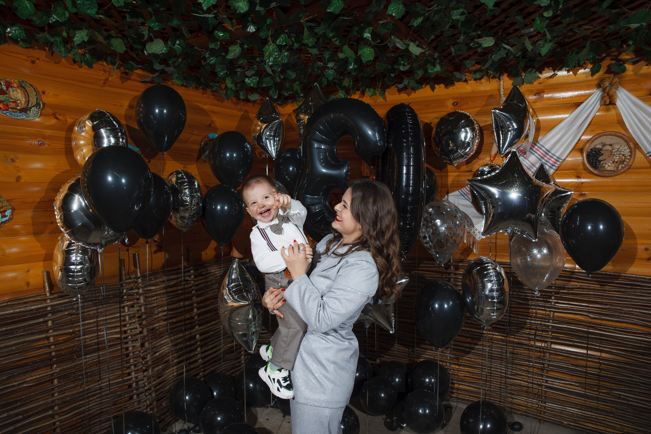 День рождения в ресторане «Кодру». Свадебный и репортажный фотограф (Москва, Королев и другие)