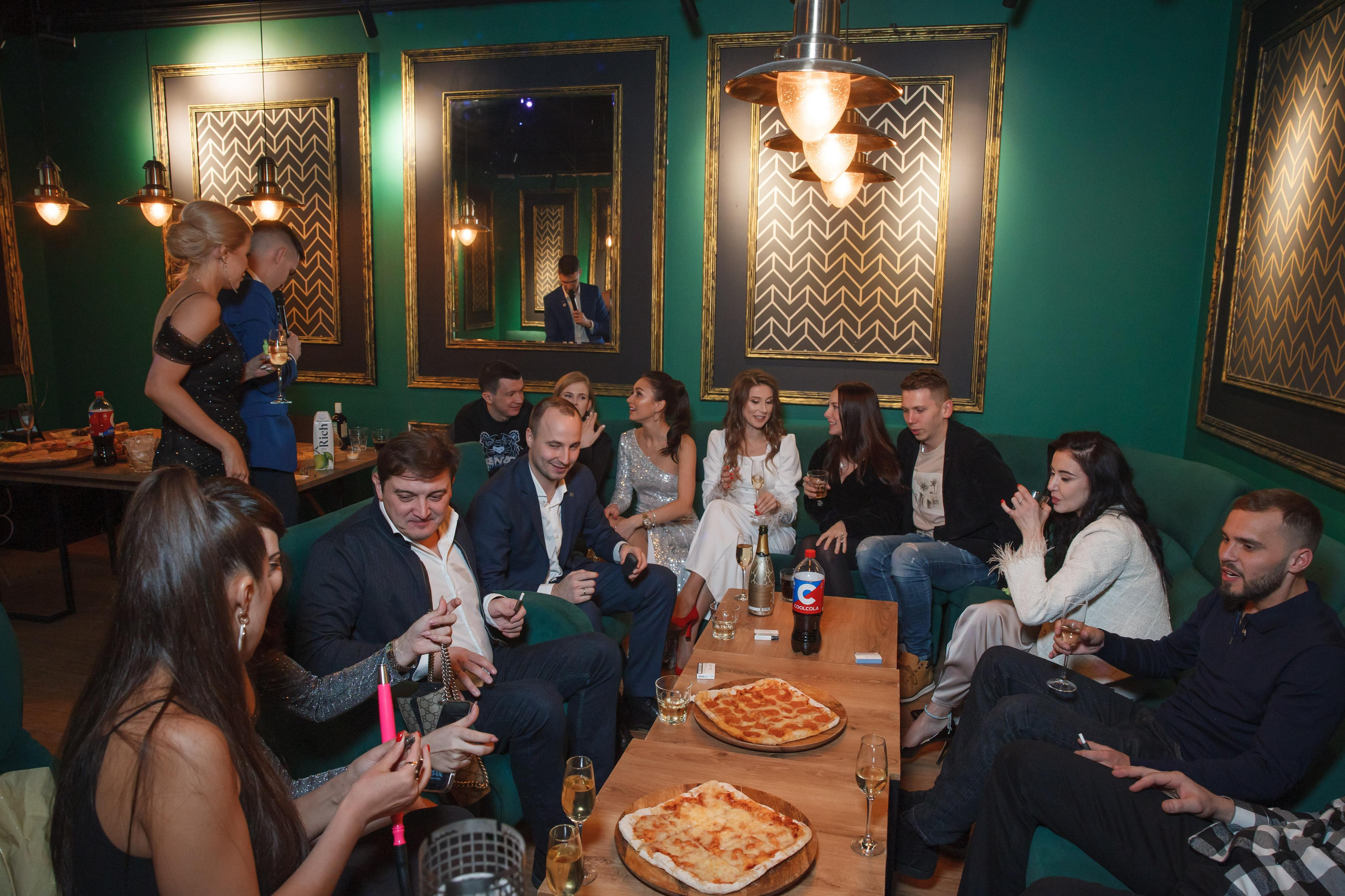 День рождения в лофте, квиз. Свадебный и репортажный фотограф (Москва, Королев и другие)