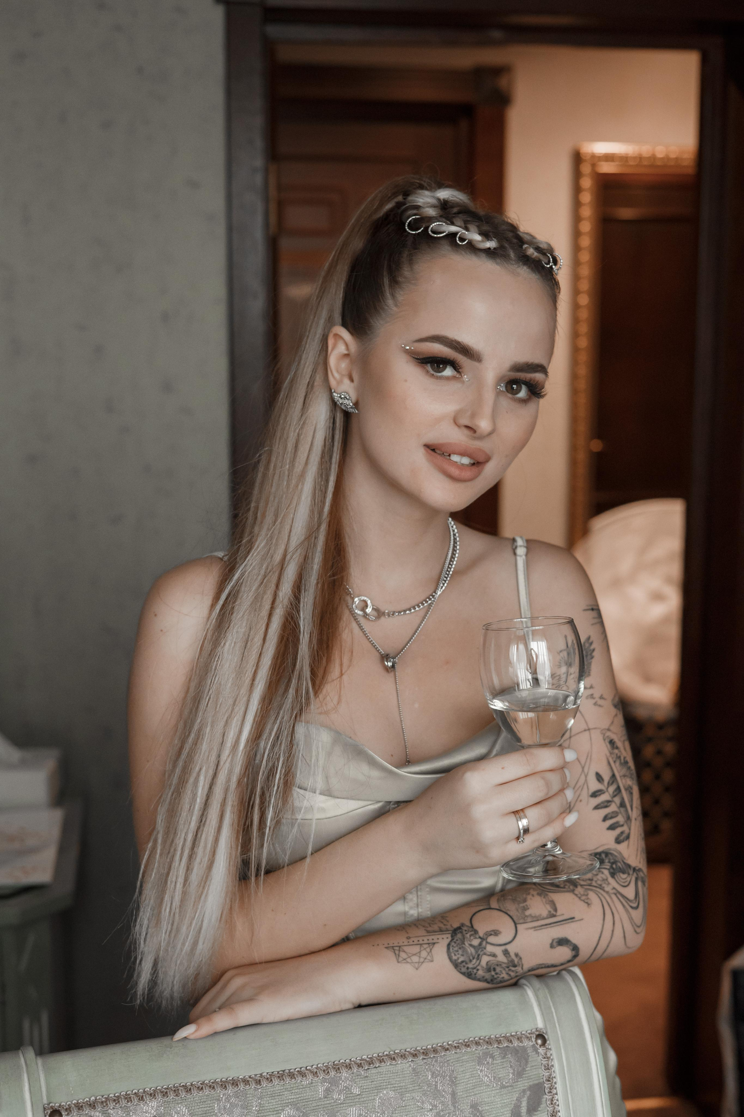 Яна и Дмитрий, Дворянское гнездо, ЗАГС г. Королев. Свадебный и репортажный фотограф (Москва, Королев и другие)