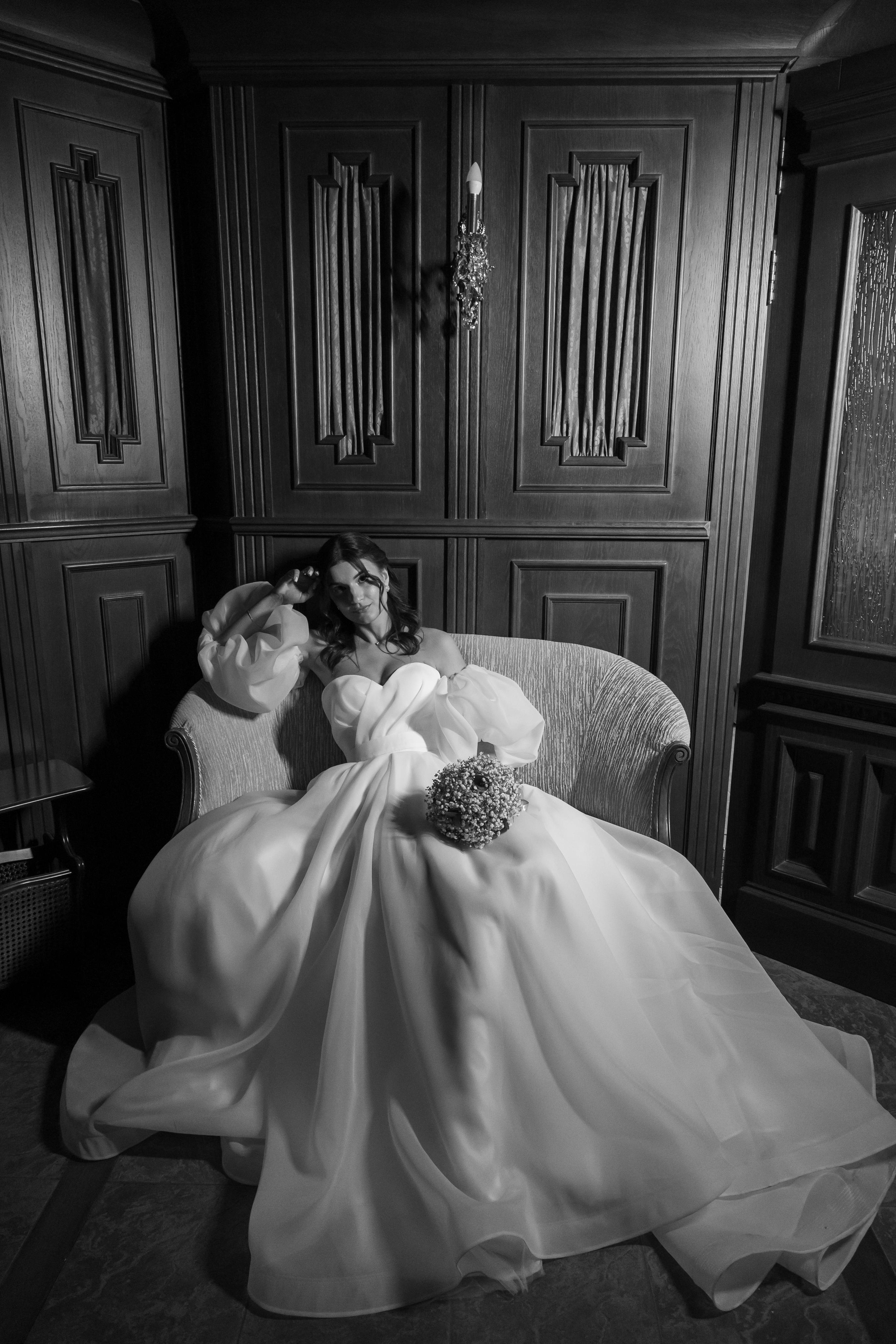 Яна и Дмитрий, Дворянское гнездо, ЗАГС г. Королев. Свадебный и репортажный фотограф (Москва, Королев и другие)