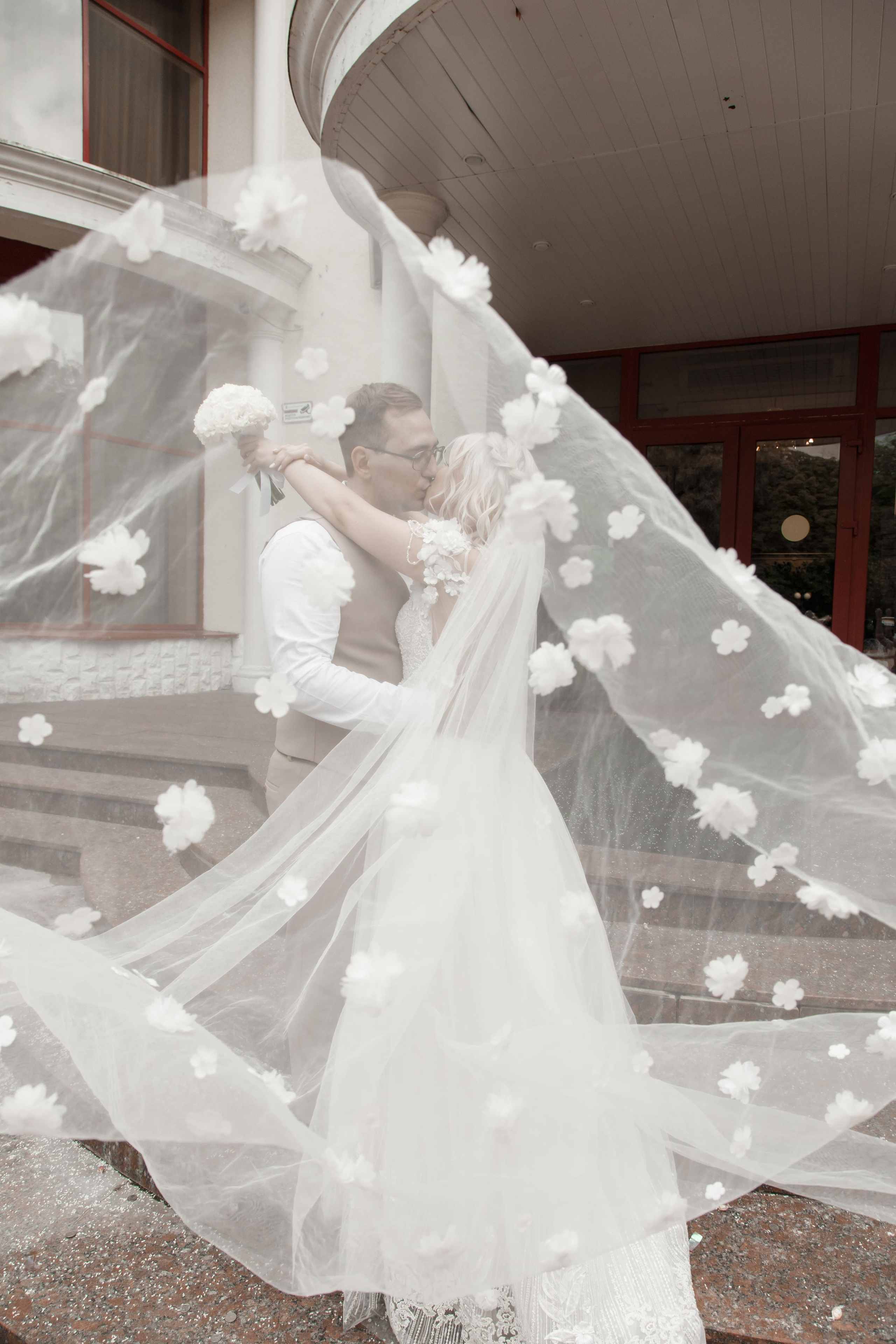Виктория и Даниил, Железнодорожный + Кусково. Свадебный и репортажный фотограф (Москва, Королев и другие)