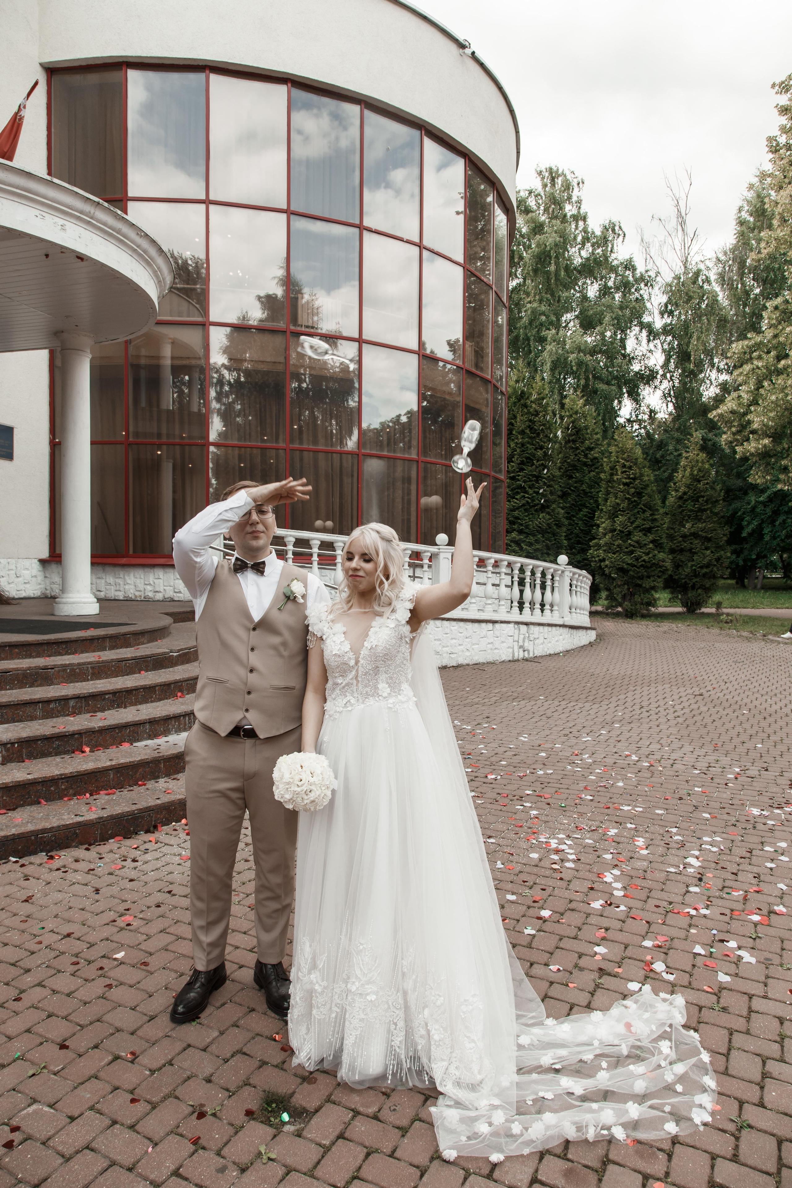 Виктория и Даниил, Железнодорожный + Кусково. Свадебный и репортажный фотограф (Москва, Королев и другие)
