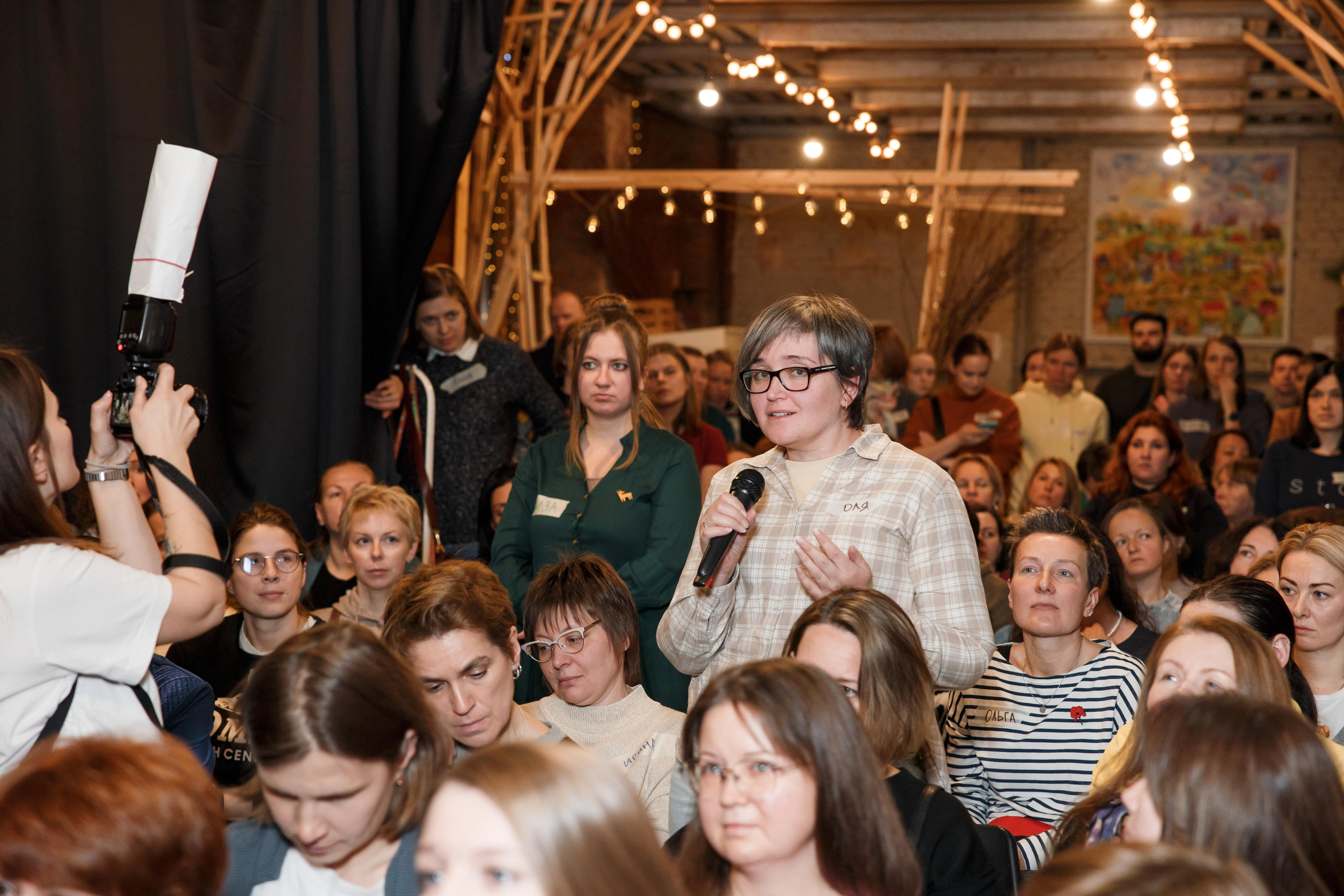 Марина Мелия — бизнес-портрет, Конференция. Свадебный и репортажный фотограф (Москва, Королев и другие)