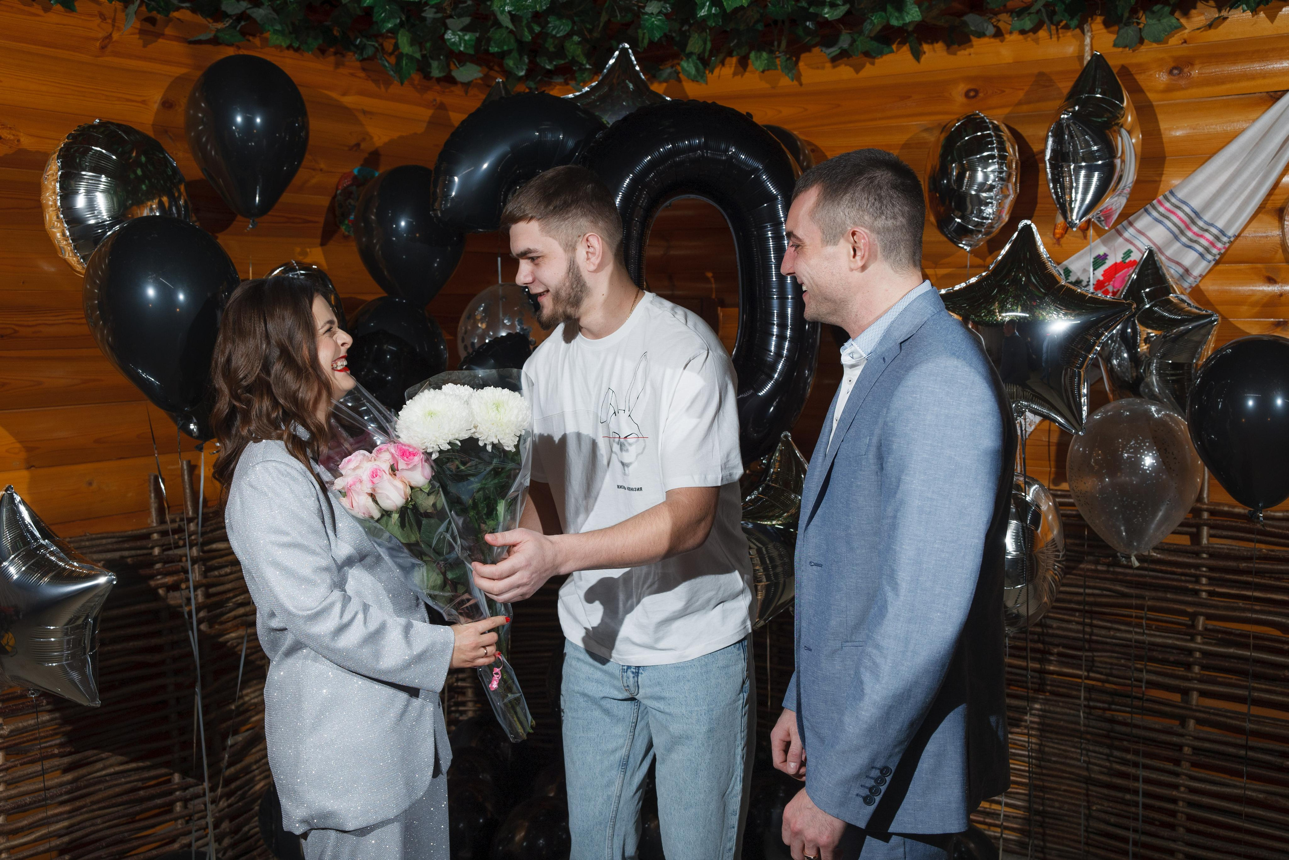 День рождения в ресторане «Кодру». Свадебный и репортажный фотограф (Москва, Королев и другие)
